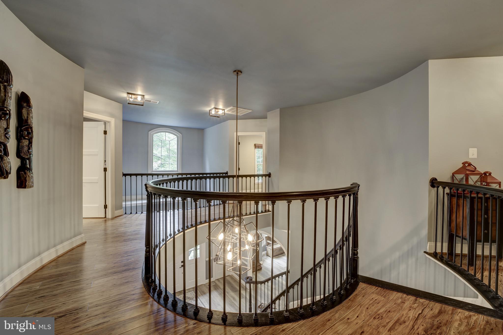 GLEN HILLS - Residential