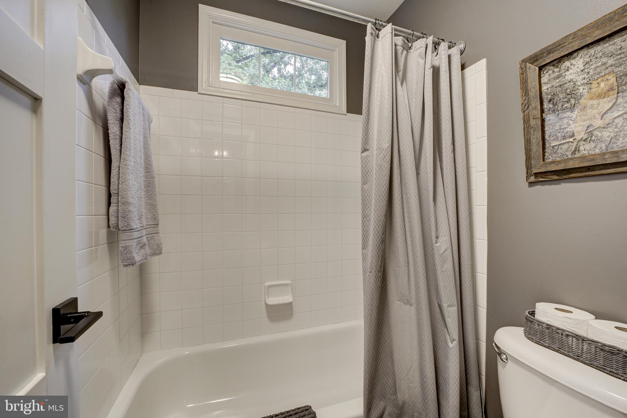 GLEN HILLS - Residential