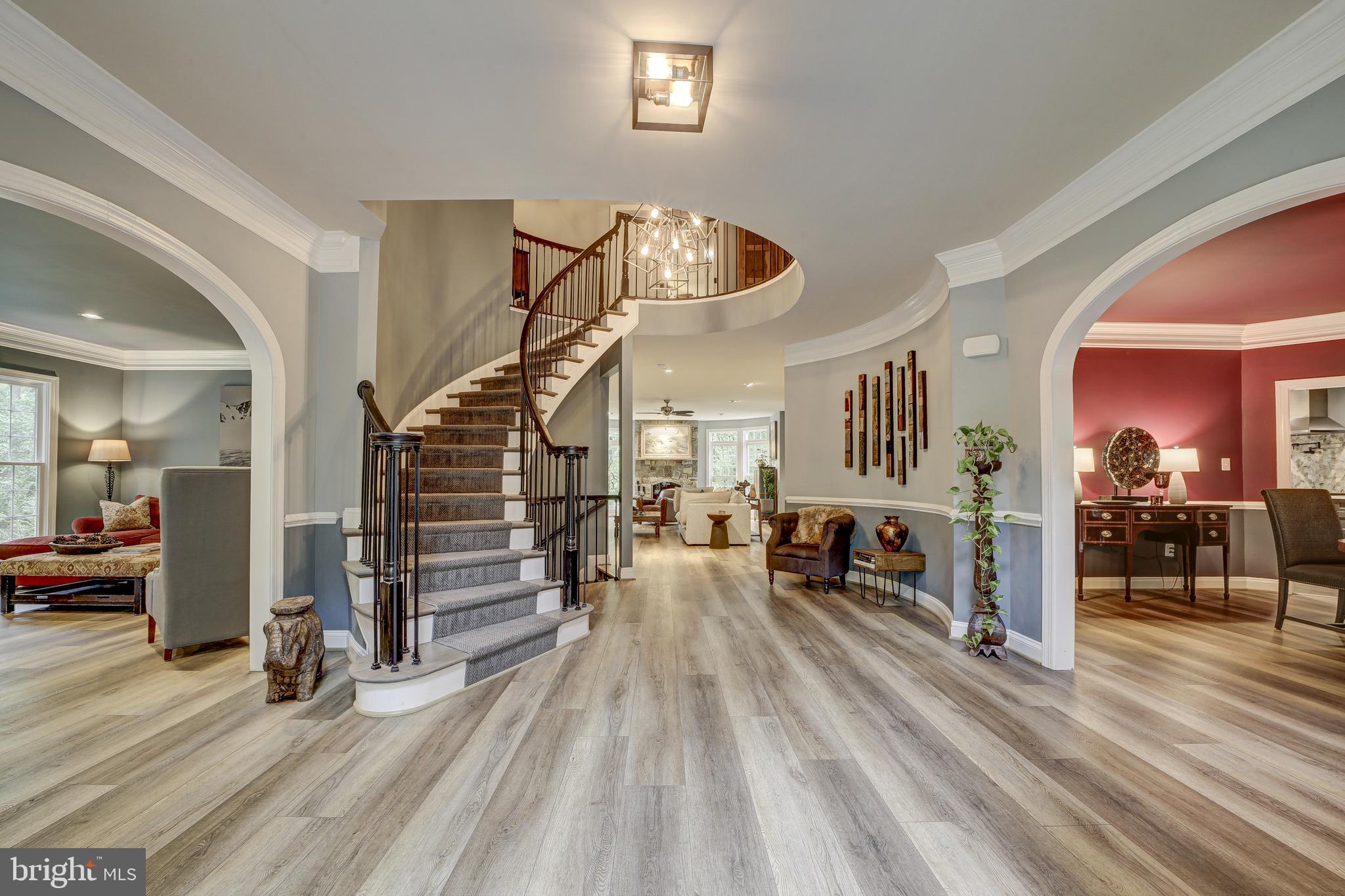 13101 RIDGE DRIVE