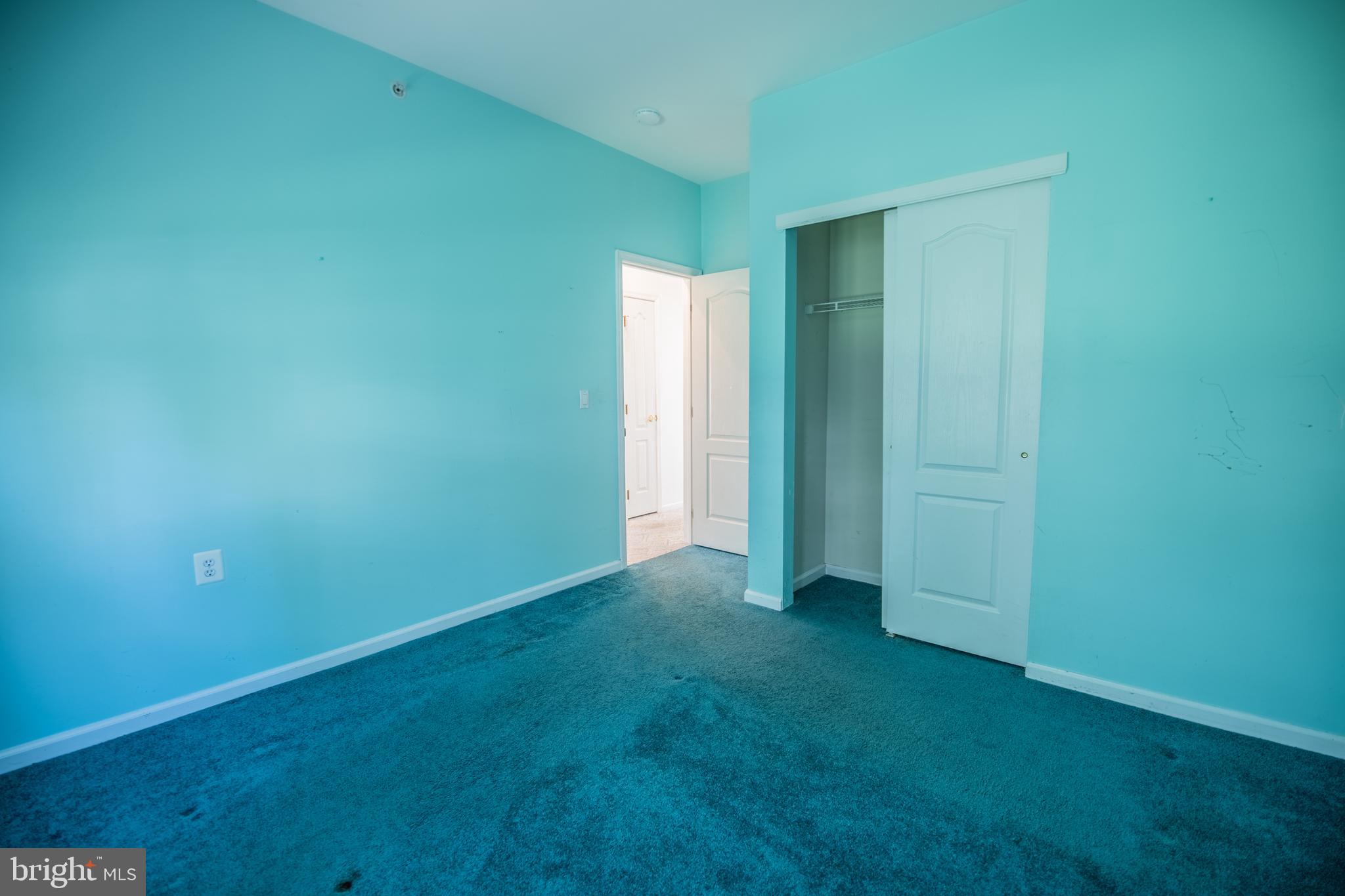 LEGACY OAKS - Residential