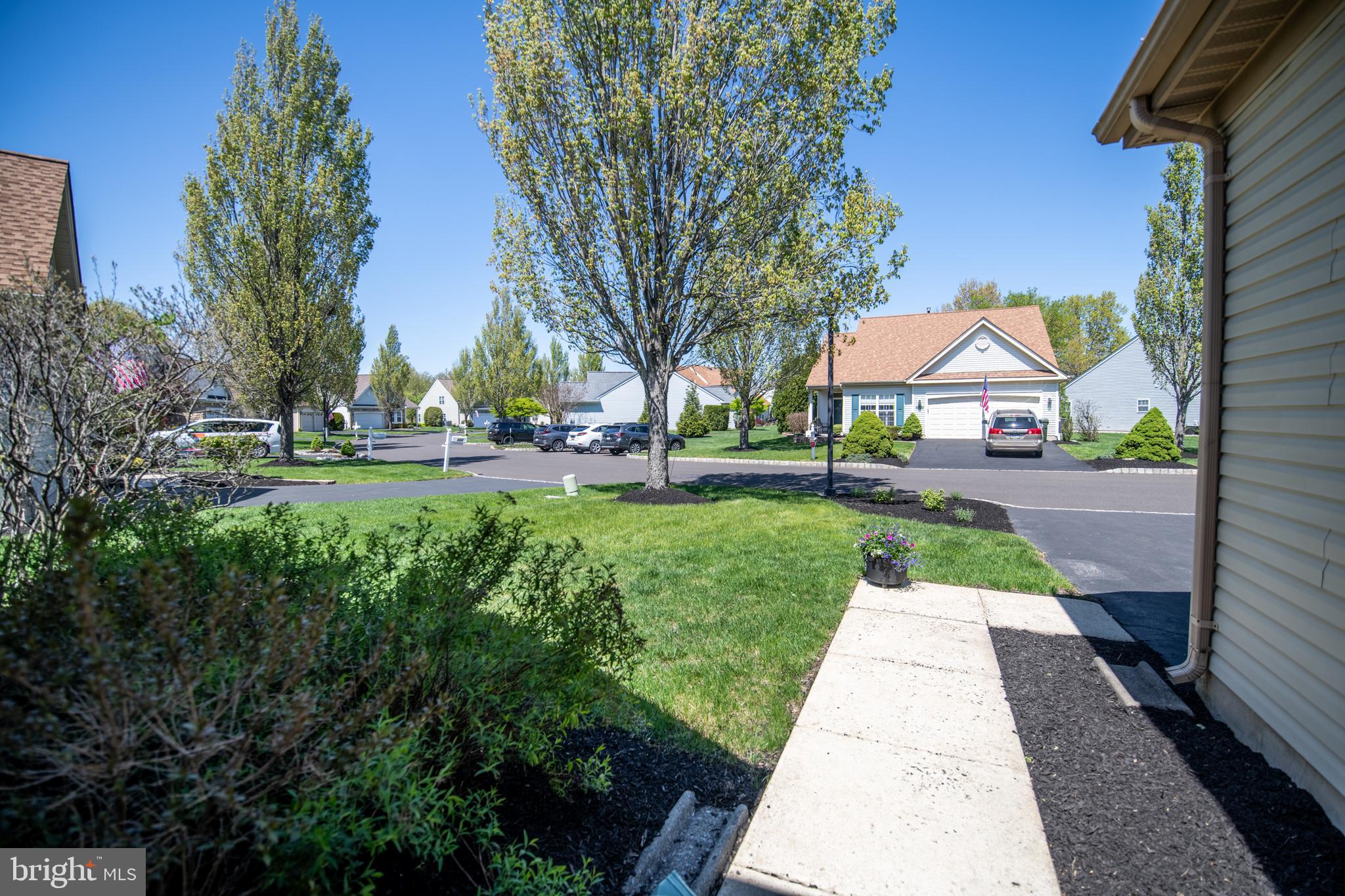 LEGACY OAKS - Residential