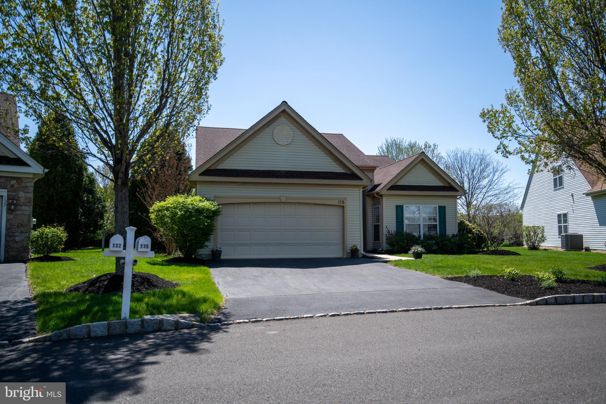 LEGACY OAKS - Residential