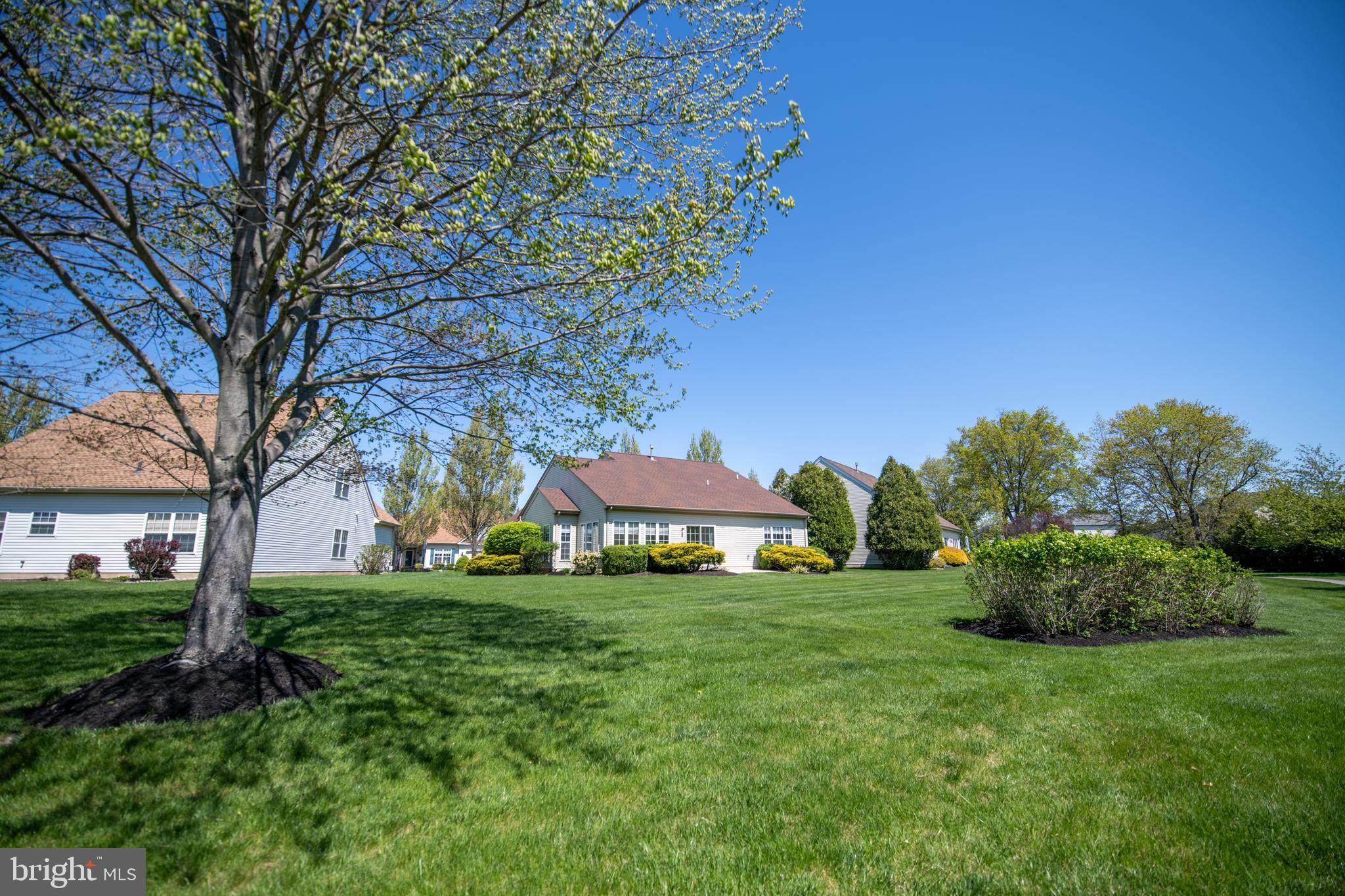 LEGACY OAKS - Residential