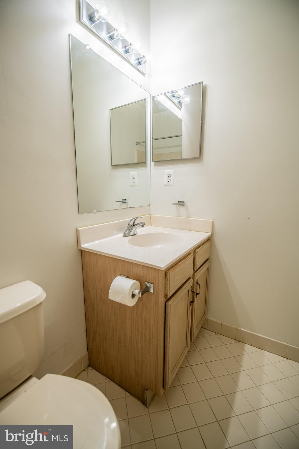 LEGACY OAKS - Residential