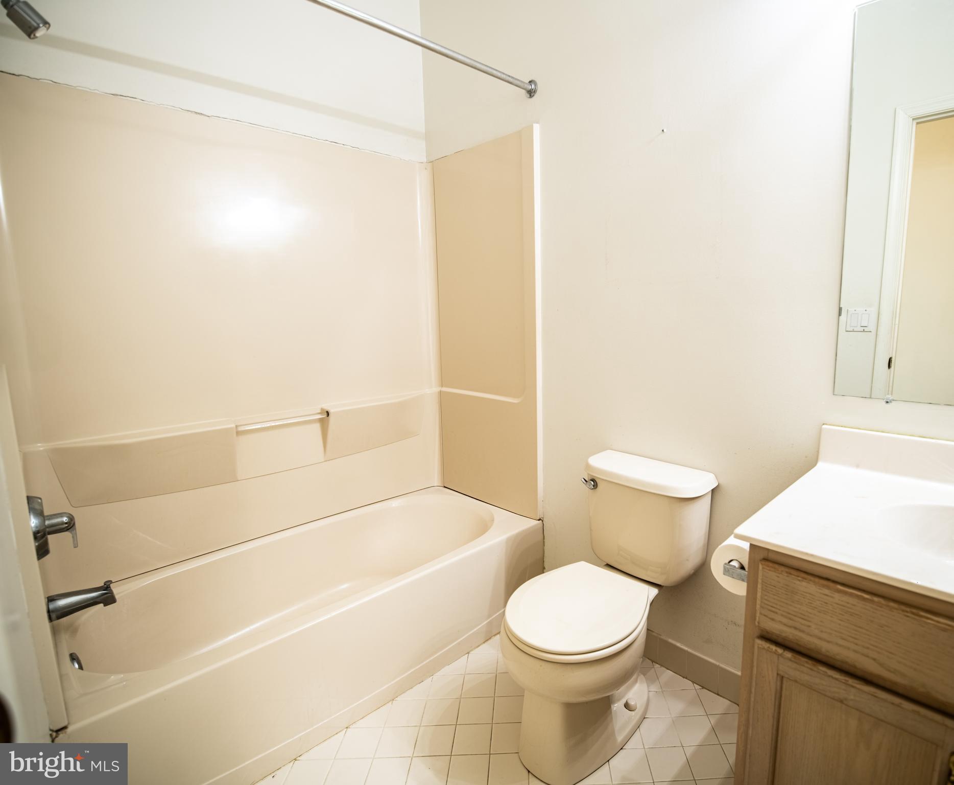 LEGACY OAKS - Residential