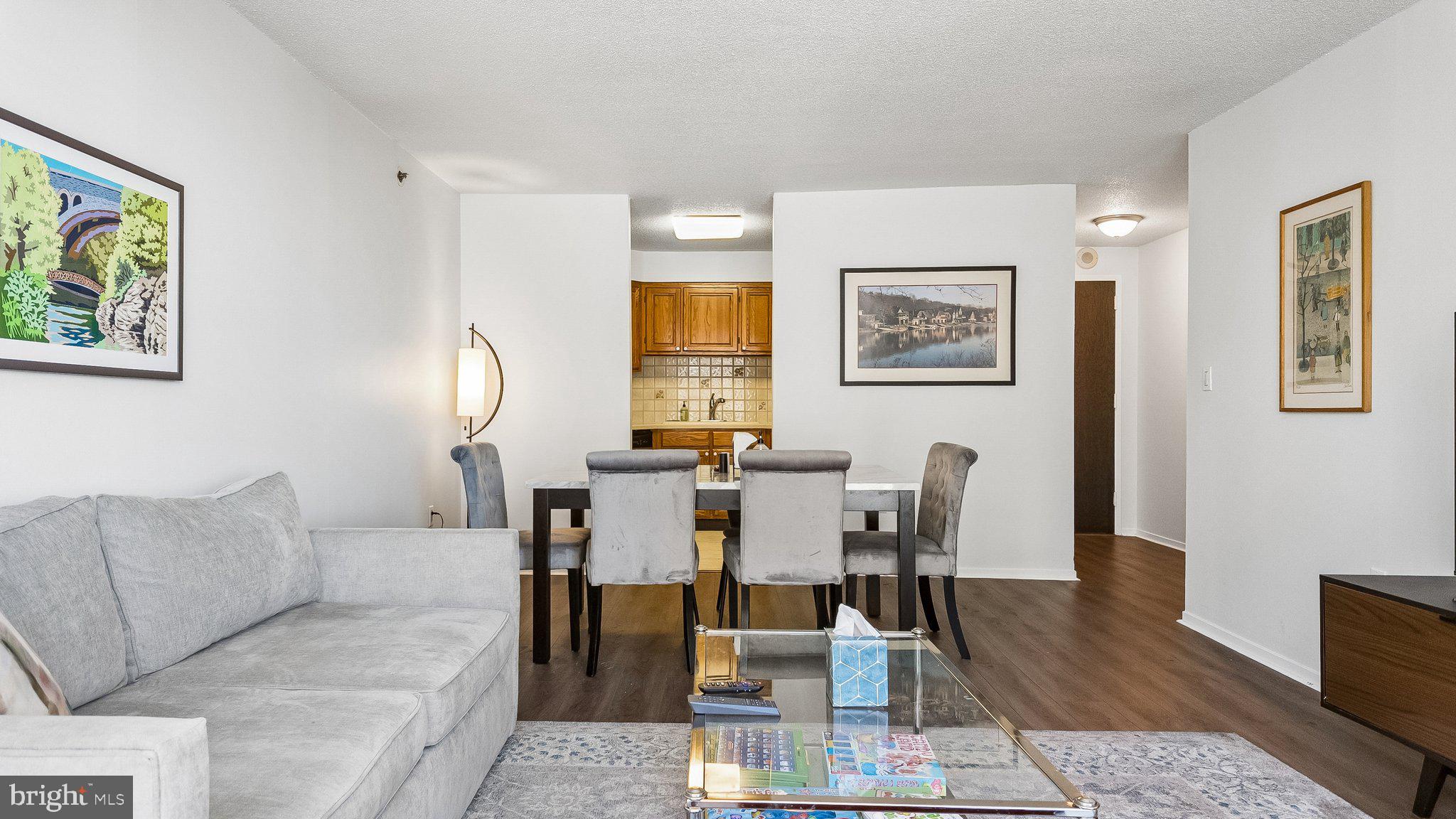2018 WALNUT STREET 32 9K