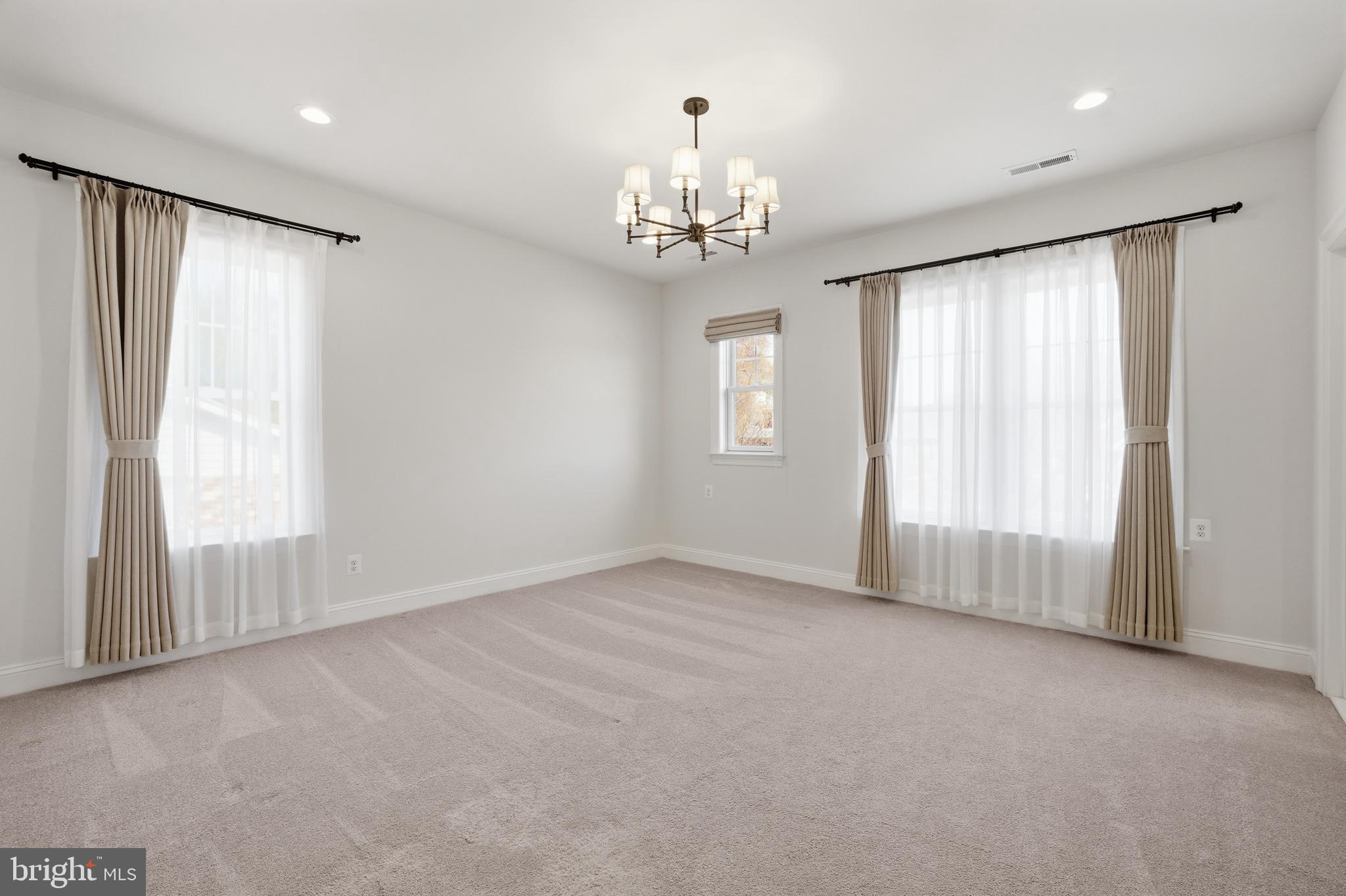 POTOMAC HILLS - Residential