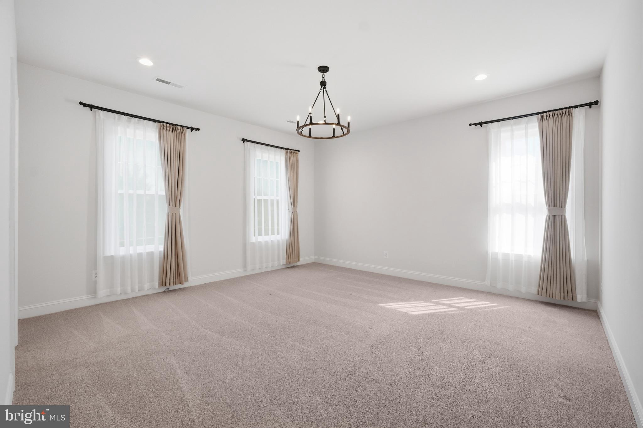 POTOMAC HILLS - Residential