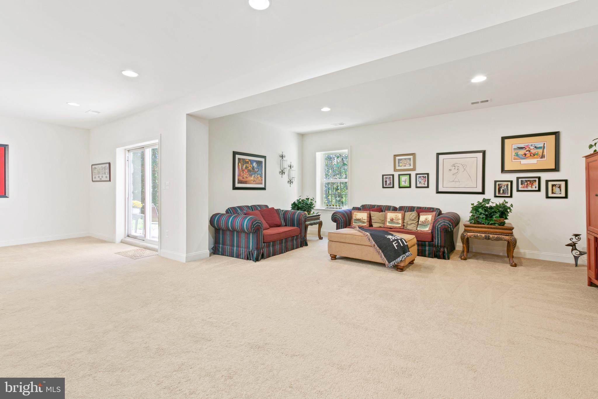 MARTIN MEADOWS - Residential