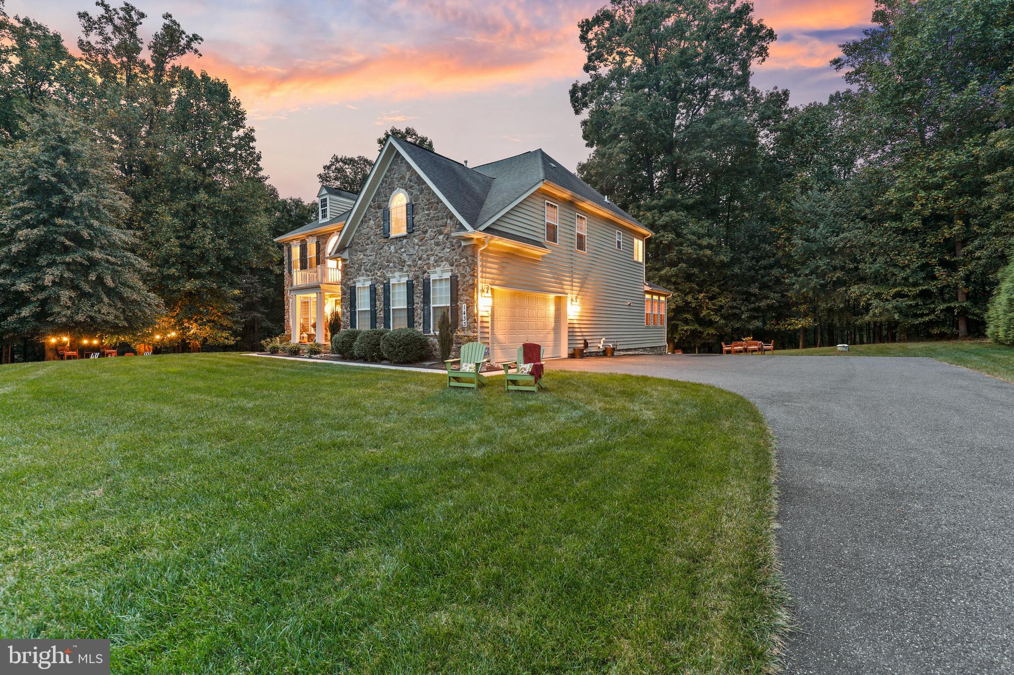 MARTIN MEADOWS - Residential