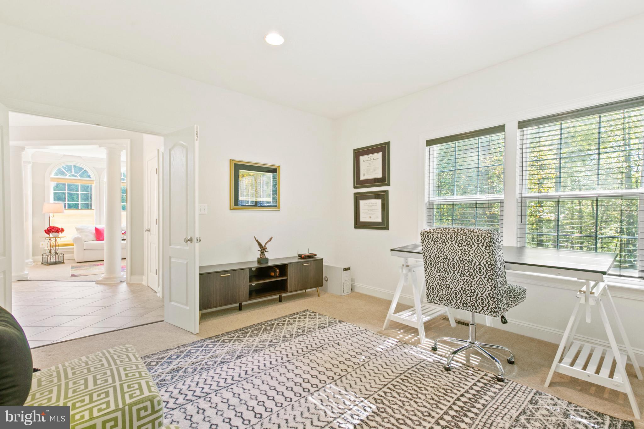 MARTIN MEADOWS - Residential