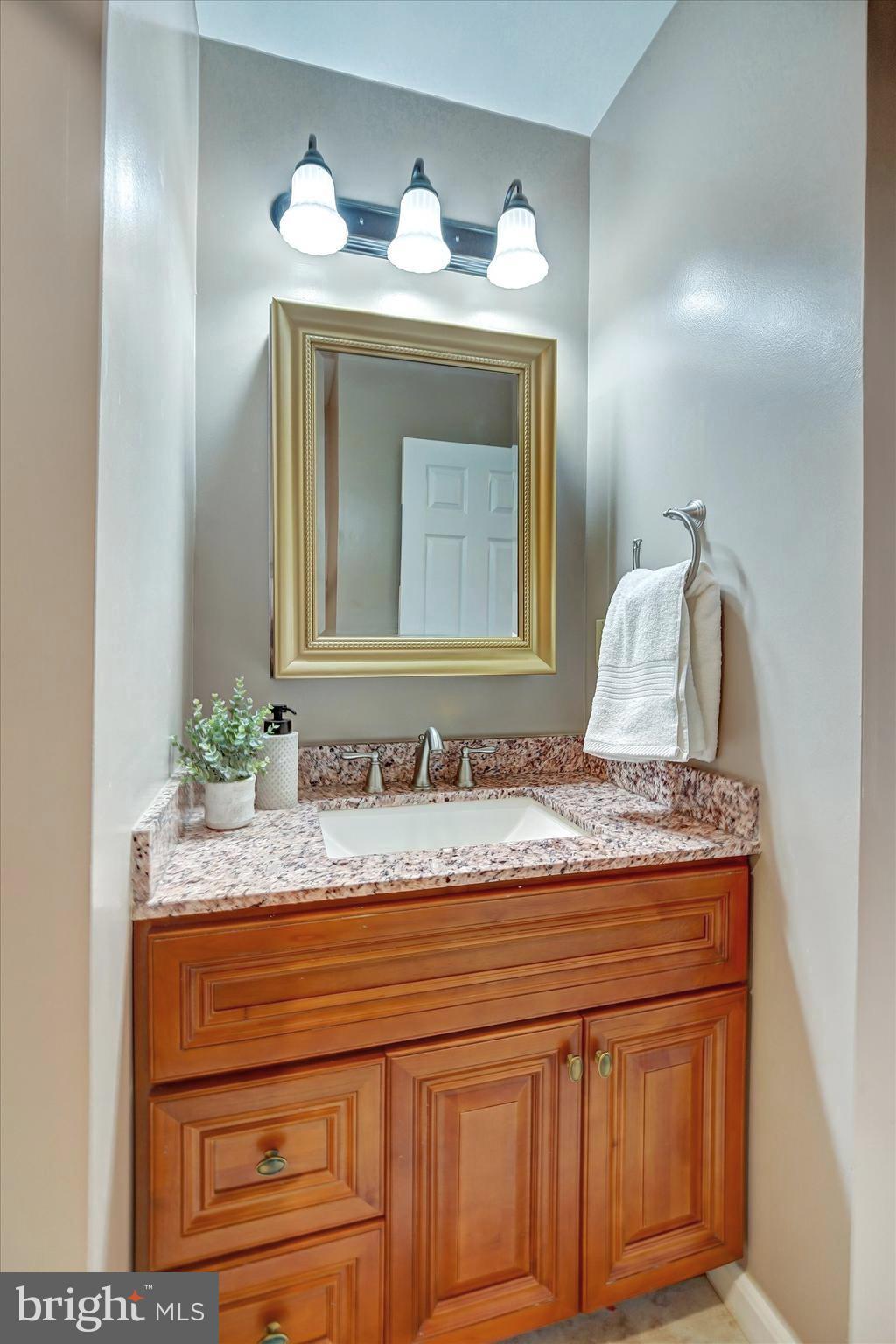 FRANKLIN FARM - Residential