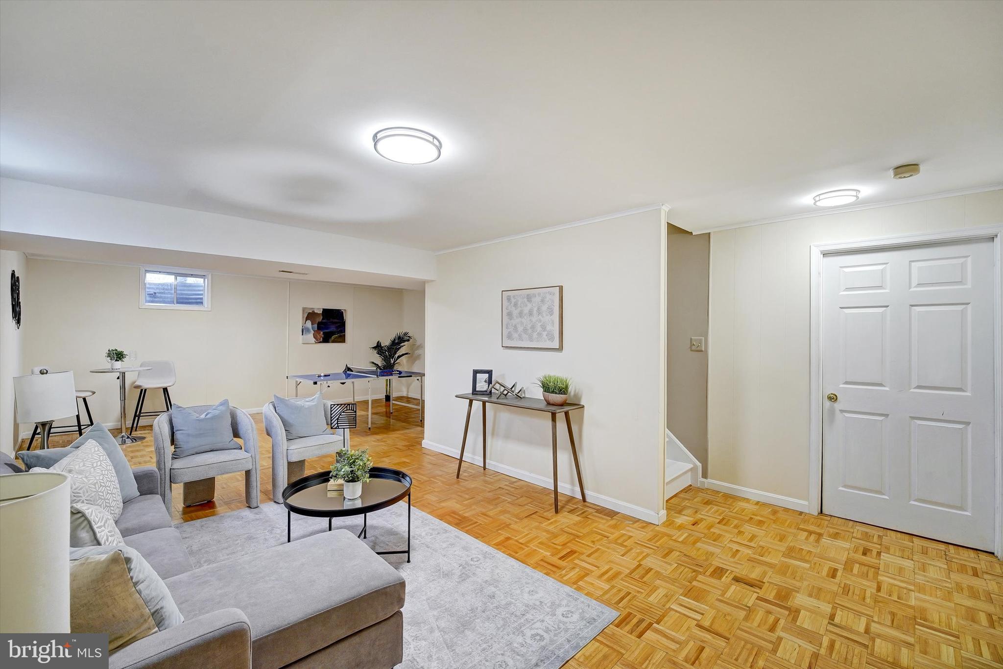 FRANKLIN FARM - Residential