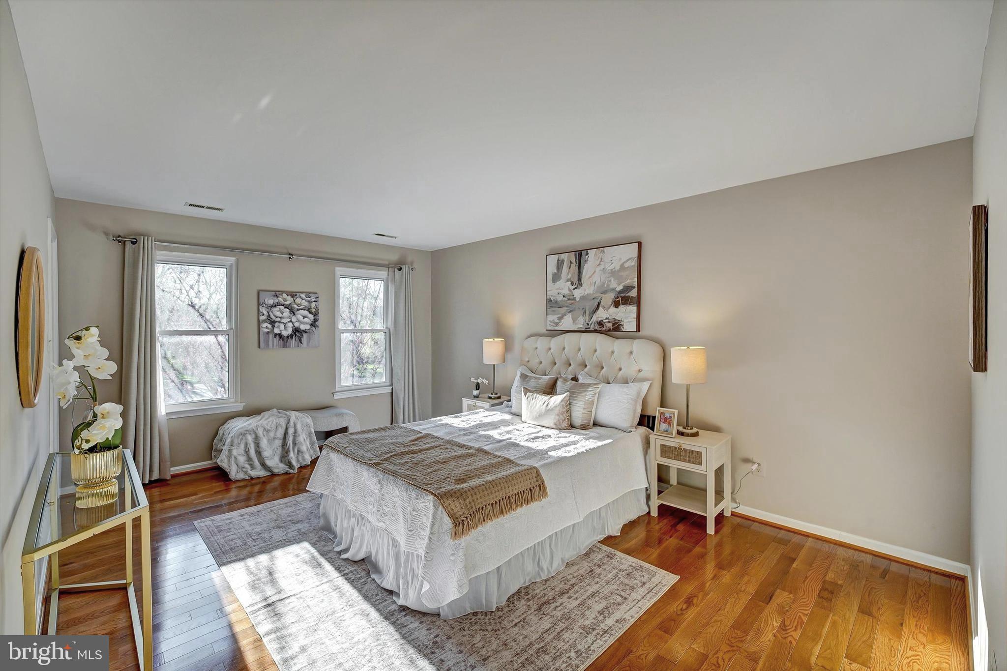 FRANKLIN FARM - Residential