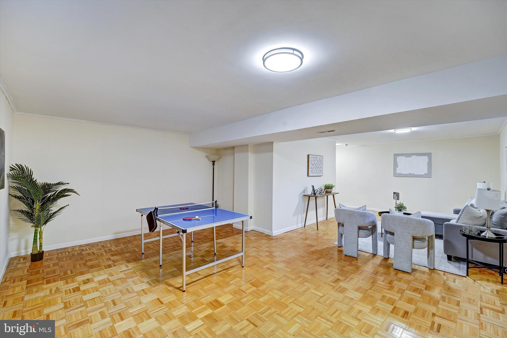 FRANKLIN FARM - Residential