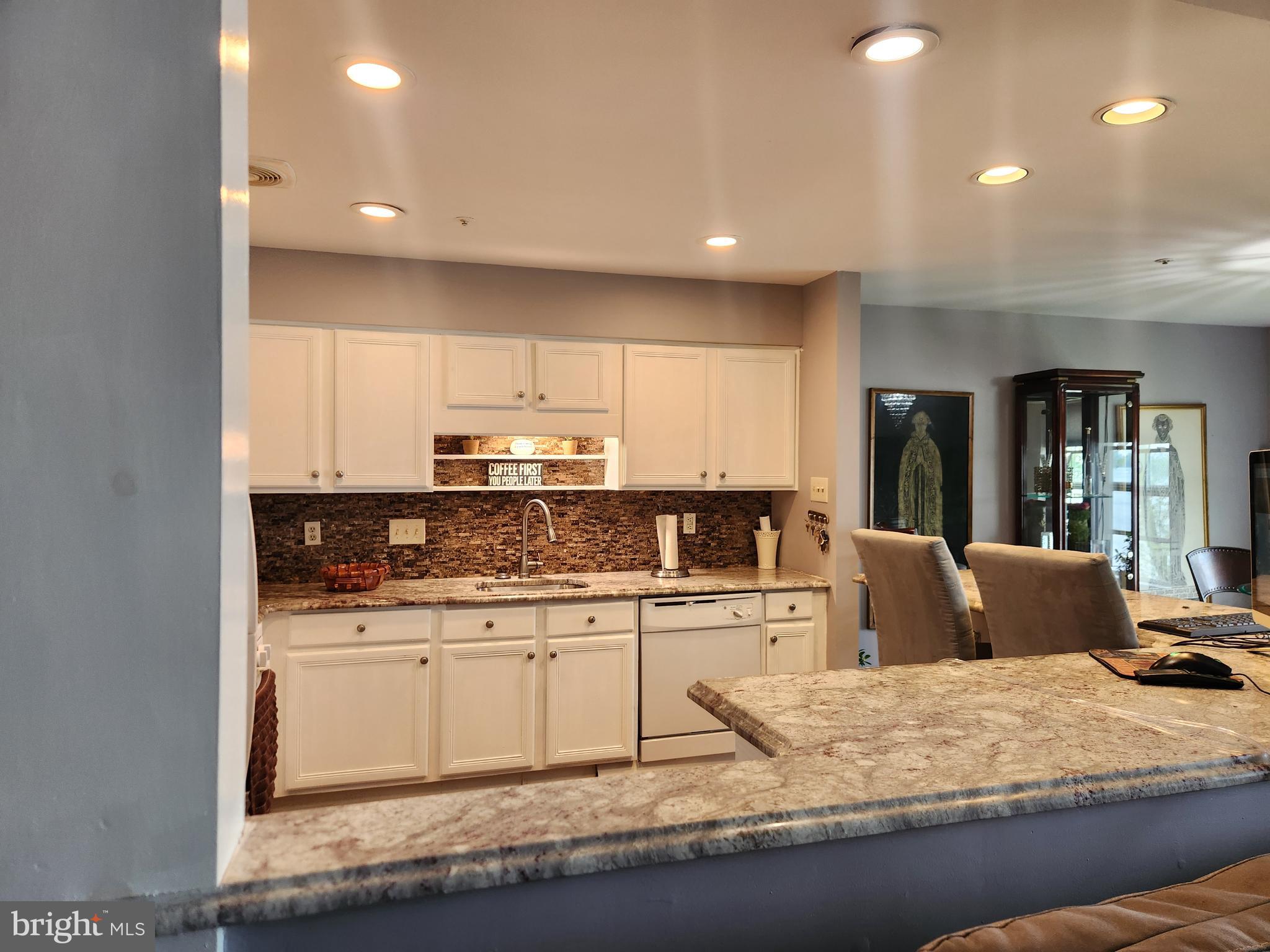 5201 RIVERFRONT DRIVE