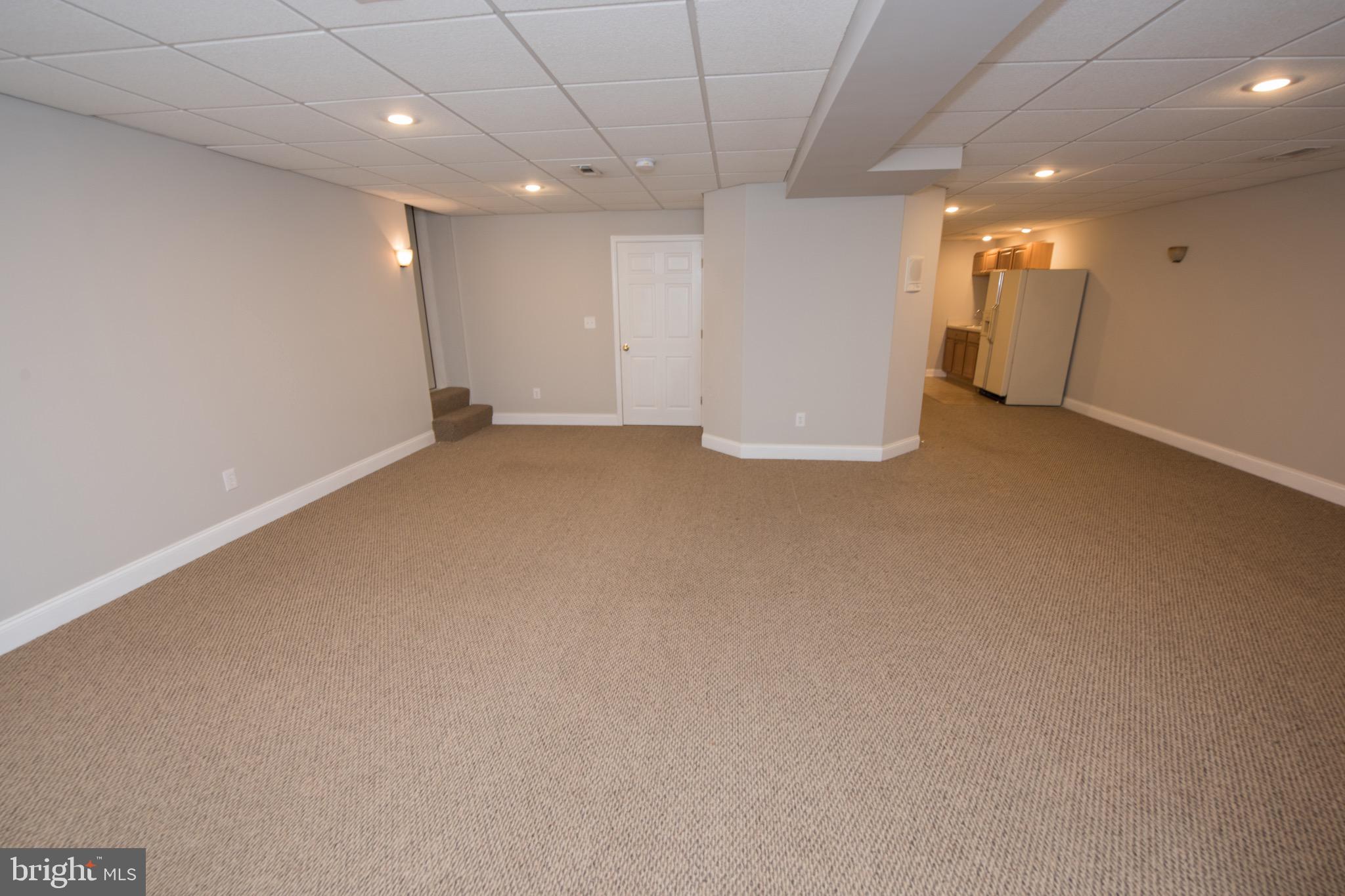 ELVATON ACRES - Residential