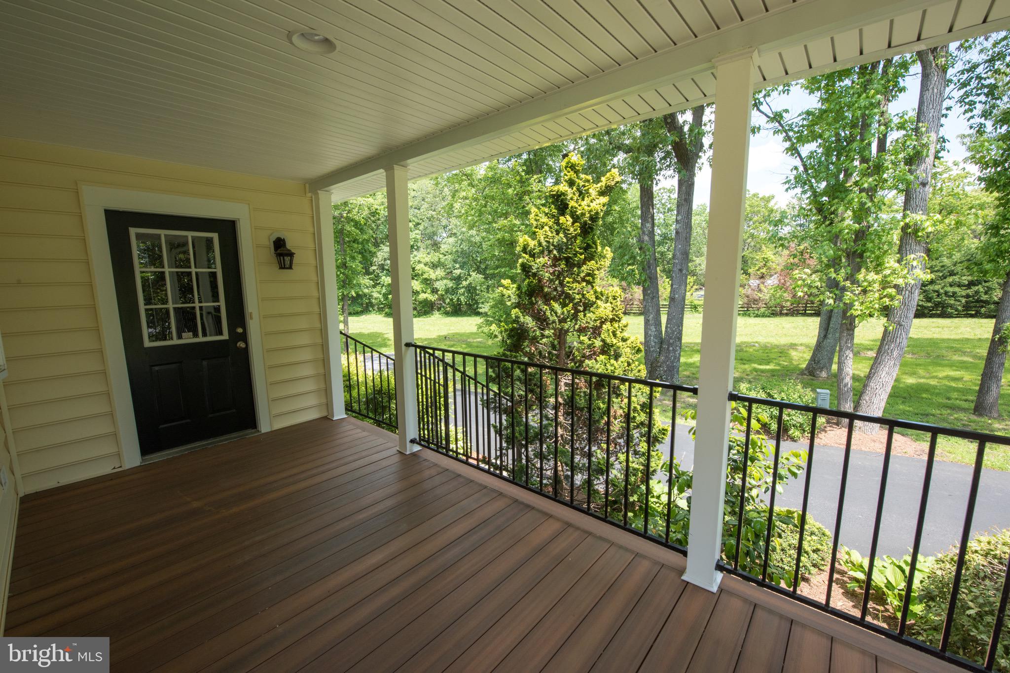 ELVATON ACRES - Residential