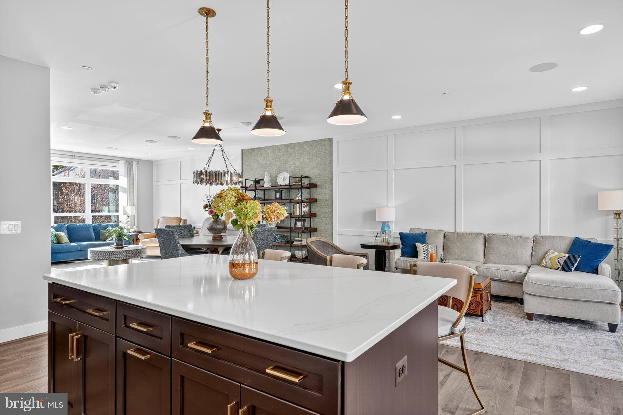 TOWER OAKS - Residential