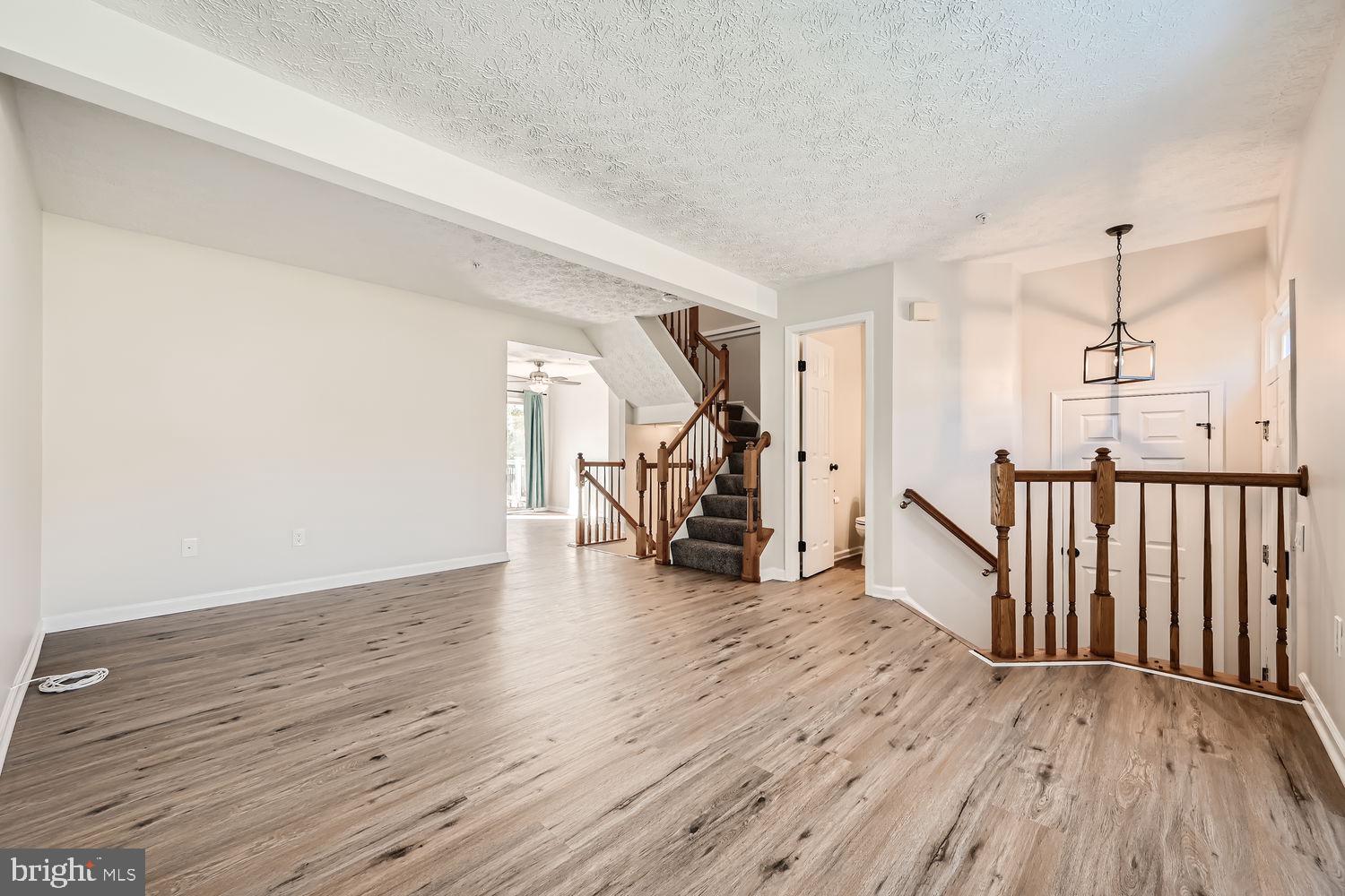 PINEY ORCHARD - Residential Lease