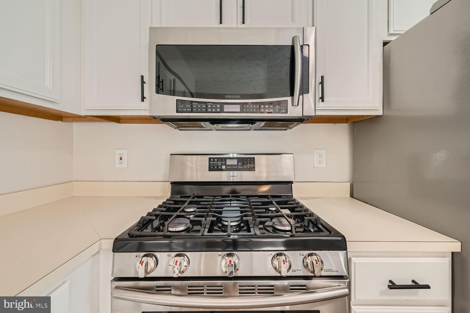 PINEY ORCHARD - Residential Lease