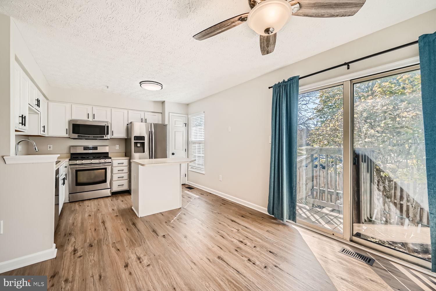 PINEY ORCHARD - Residential Lease