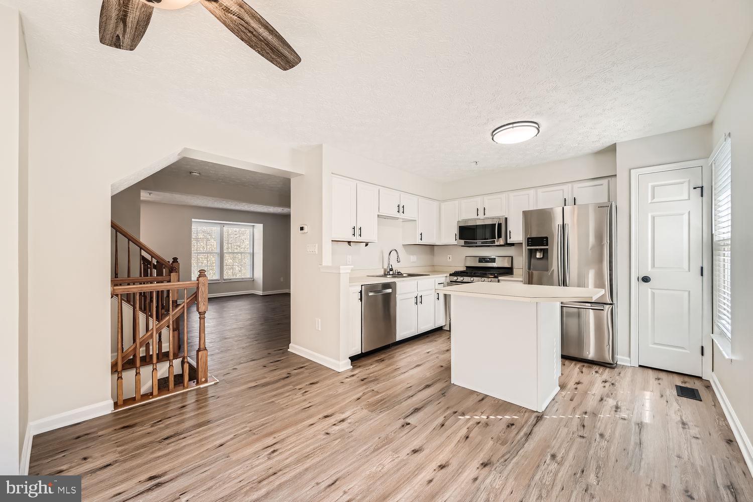 PINEY ORCHARD - Residential Lease