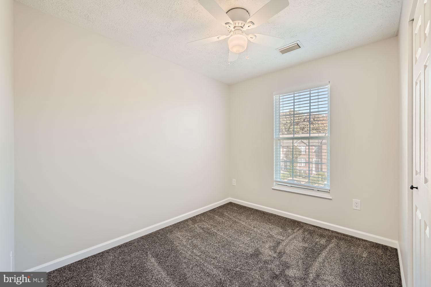 PINEY ORCHARD - Residential Lease