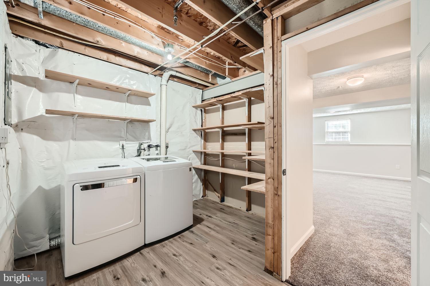 PINEY ORCHARD - Residential Lease