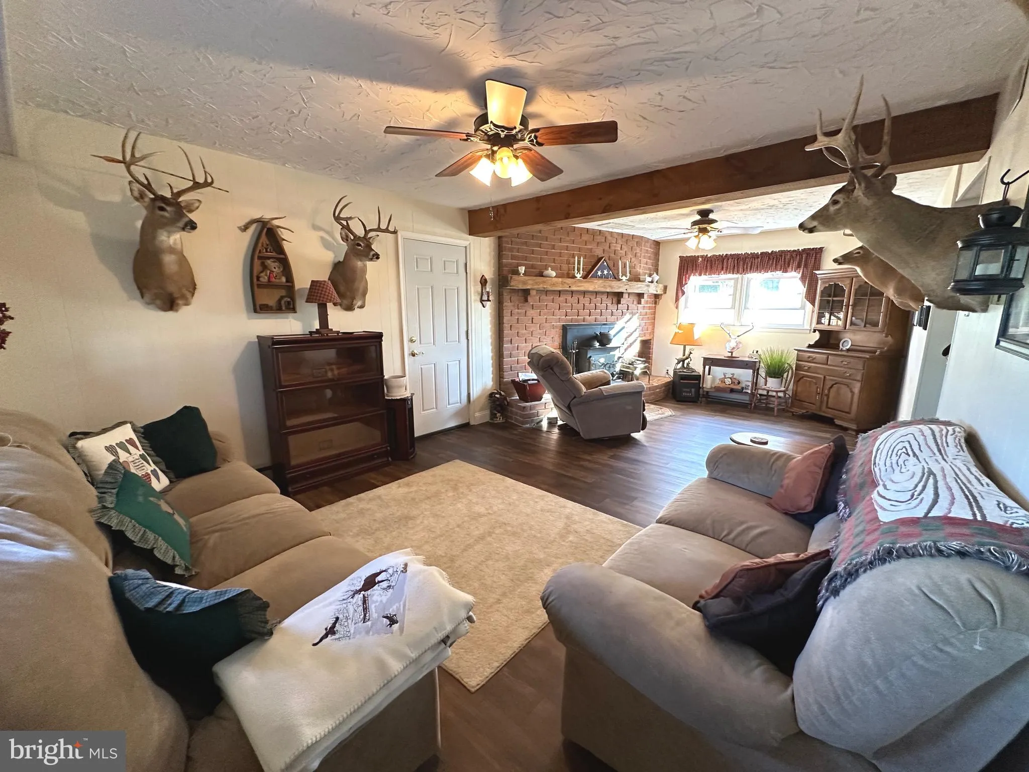 Hanover, Pennsylvania 17331, United States, 5 Bedrooms Bedrooms, ,2 BathroomsBathrooms,Residential,Pending,112643