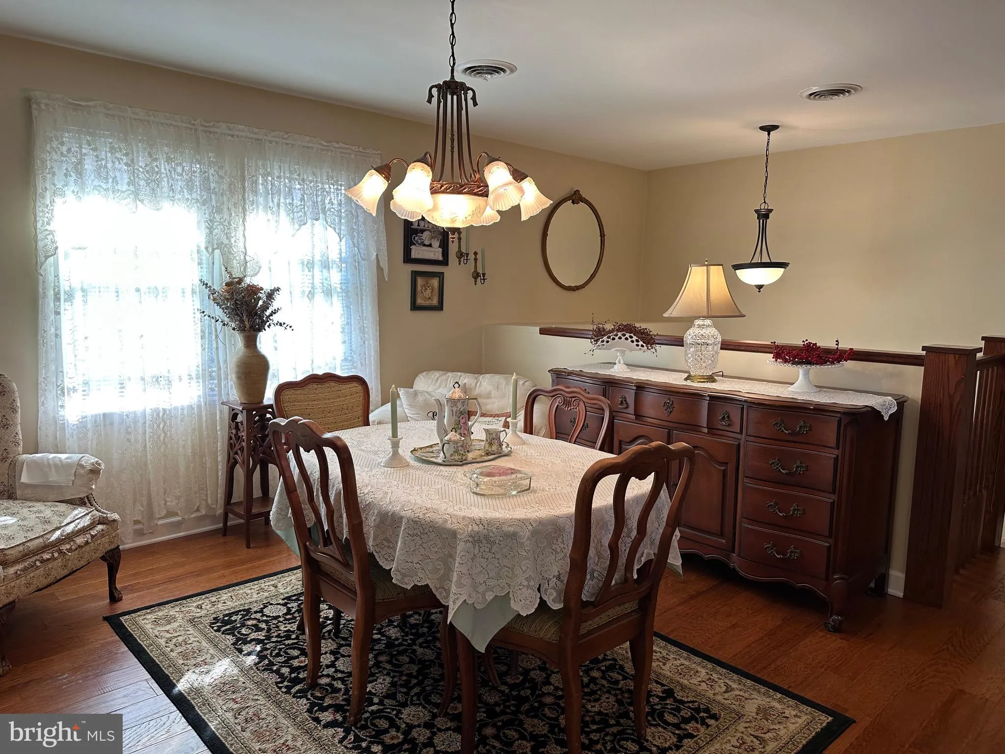 Hanover, Pennsylvania 17331, United States, 5 Bedrooms Bedrooms, ,2 BathroomsBathrooms,Residential,Pending,112643