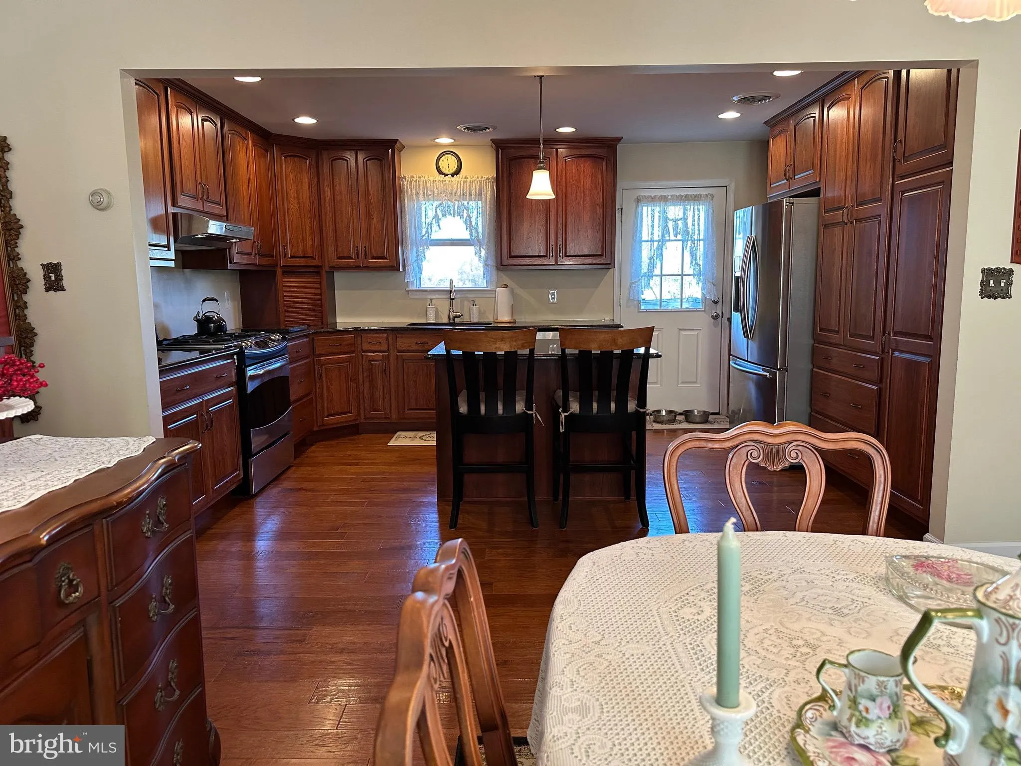 Hanover, Pennsylvania 17331, United States, 5 Bedrooms Bedrooms, ,2 BathroomsBathrooms,Residential,Pending,112643