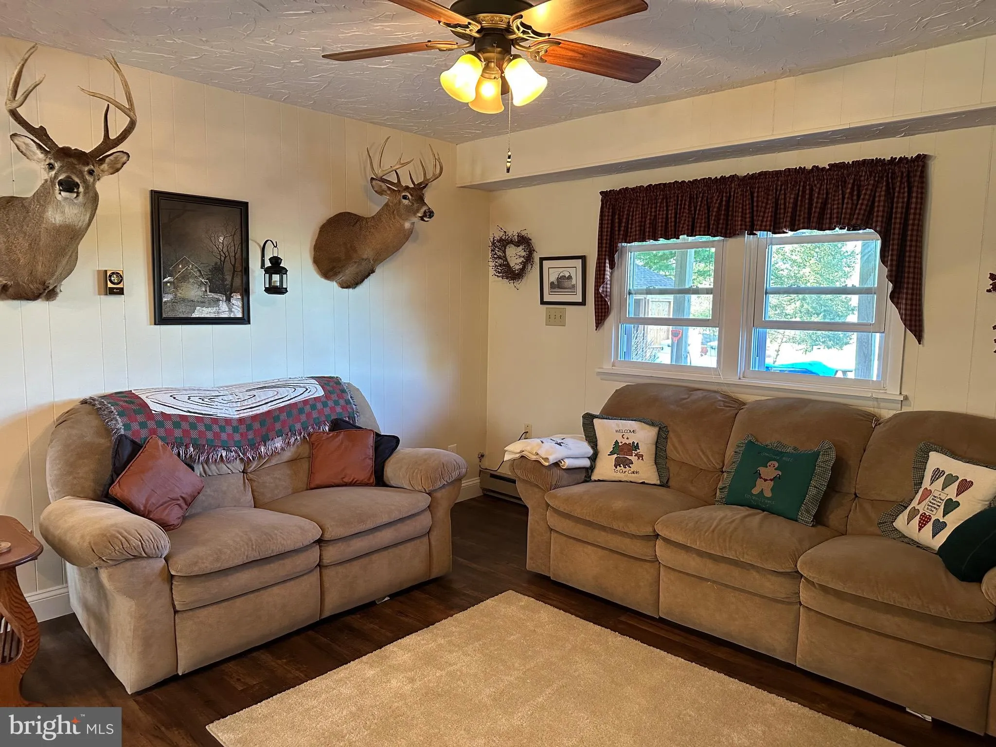 Hanover, Pennsylvania 17331, United States, 5 Bedrooms Bedrooms, ,2 BathroomsBathrooms,Residential,Pending,112643