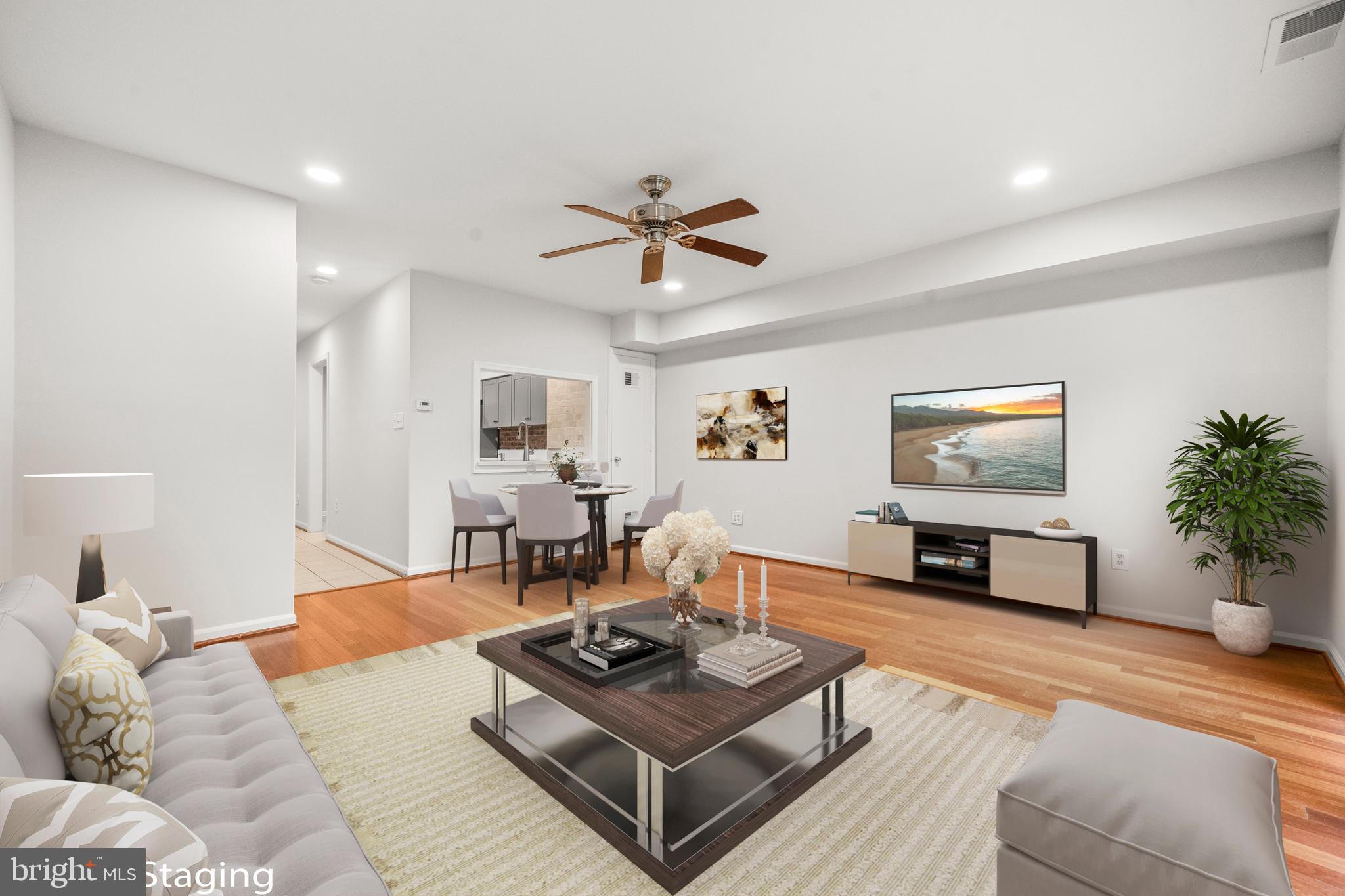 8218 CARRLEIGH PARKWAY 10