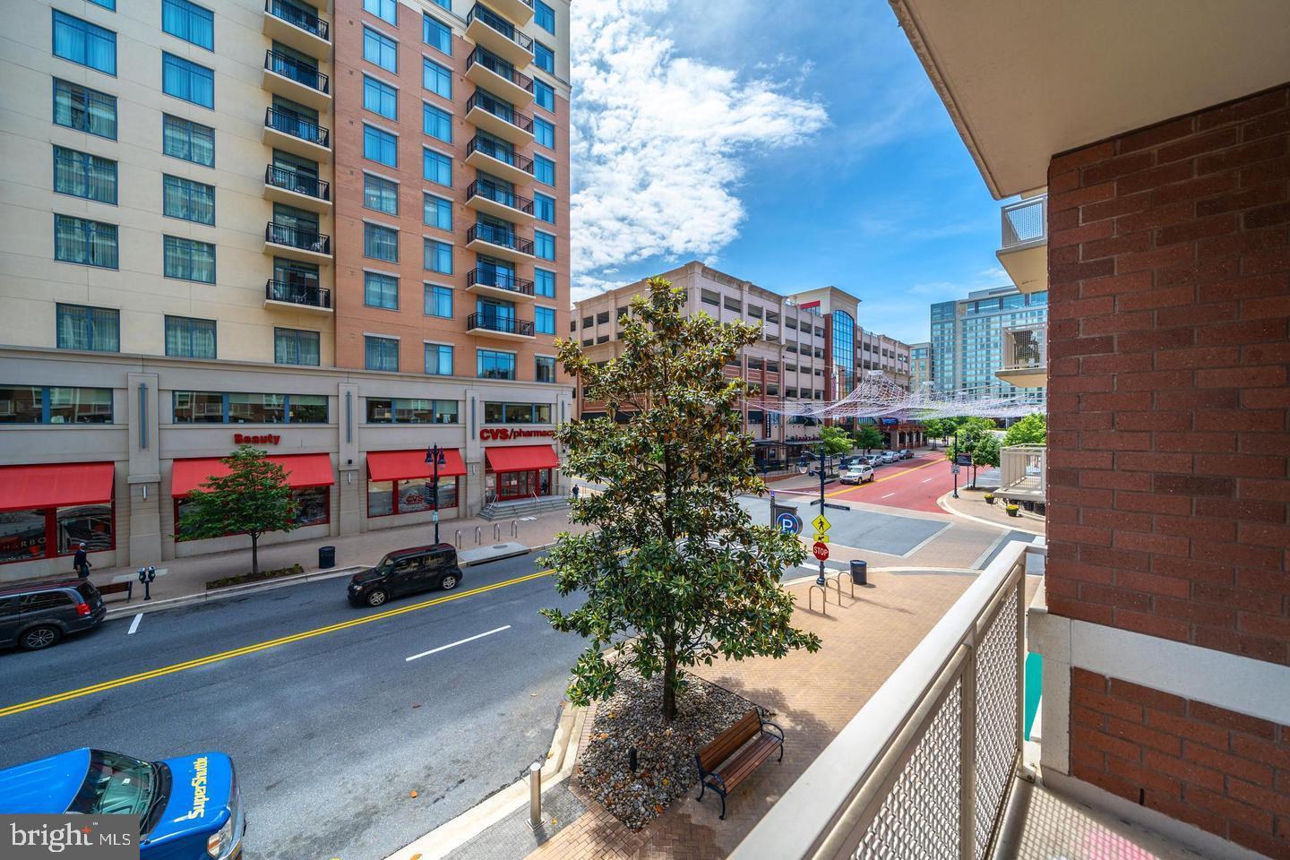 NATIONAL HARBOR - Residential