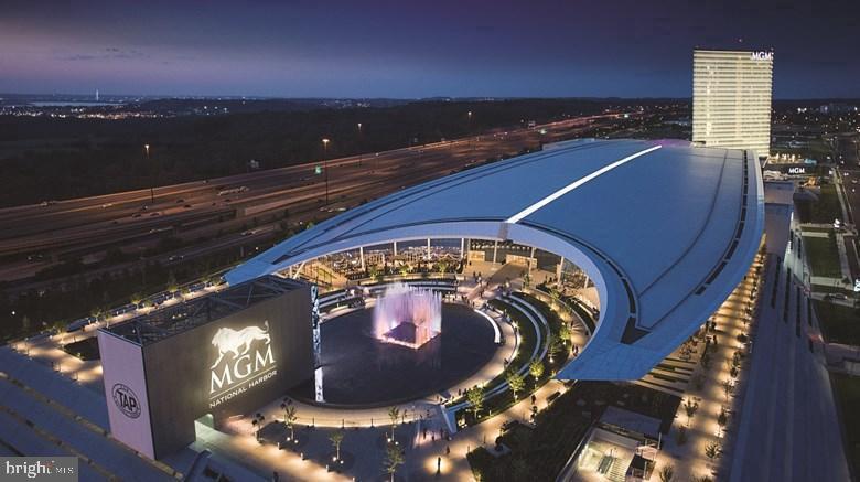 NATIONAL HARBOR - Residential