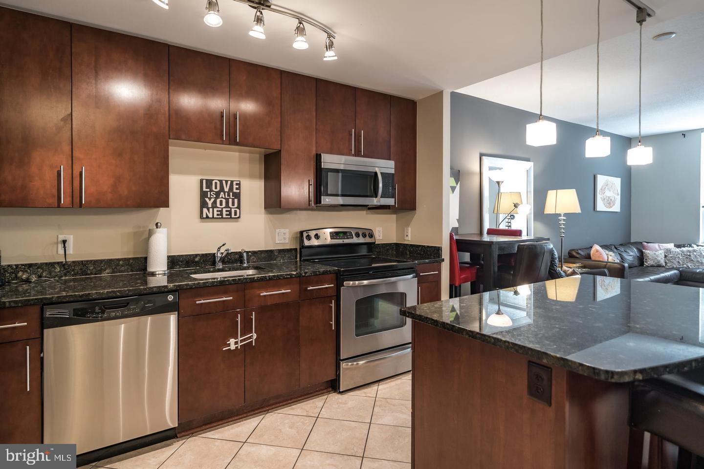 NATIONAL HARBOR - Residential