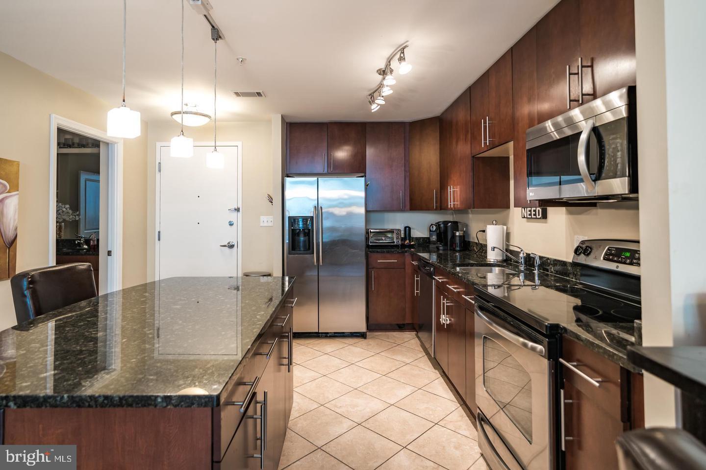 NATIONAL HARBOR - Residential