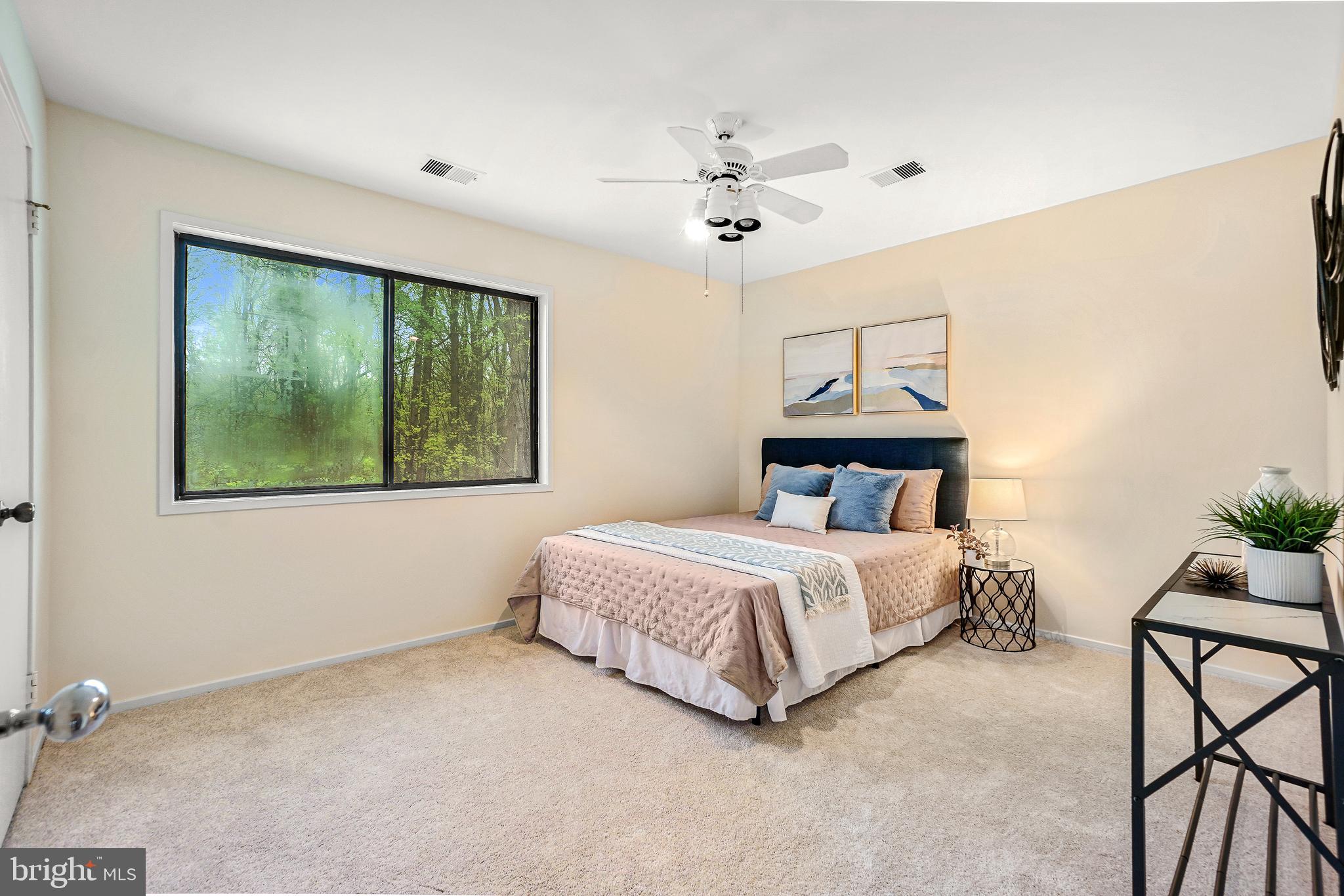 CONGRESSIONAL COUNTRY CLUB ESTATES - Residential