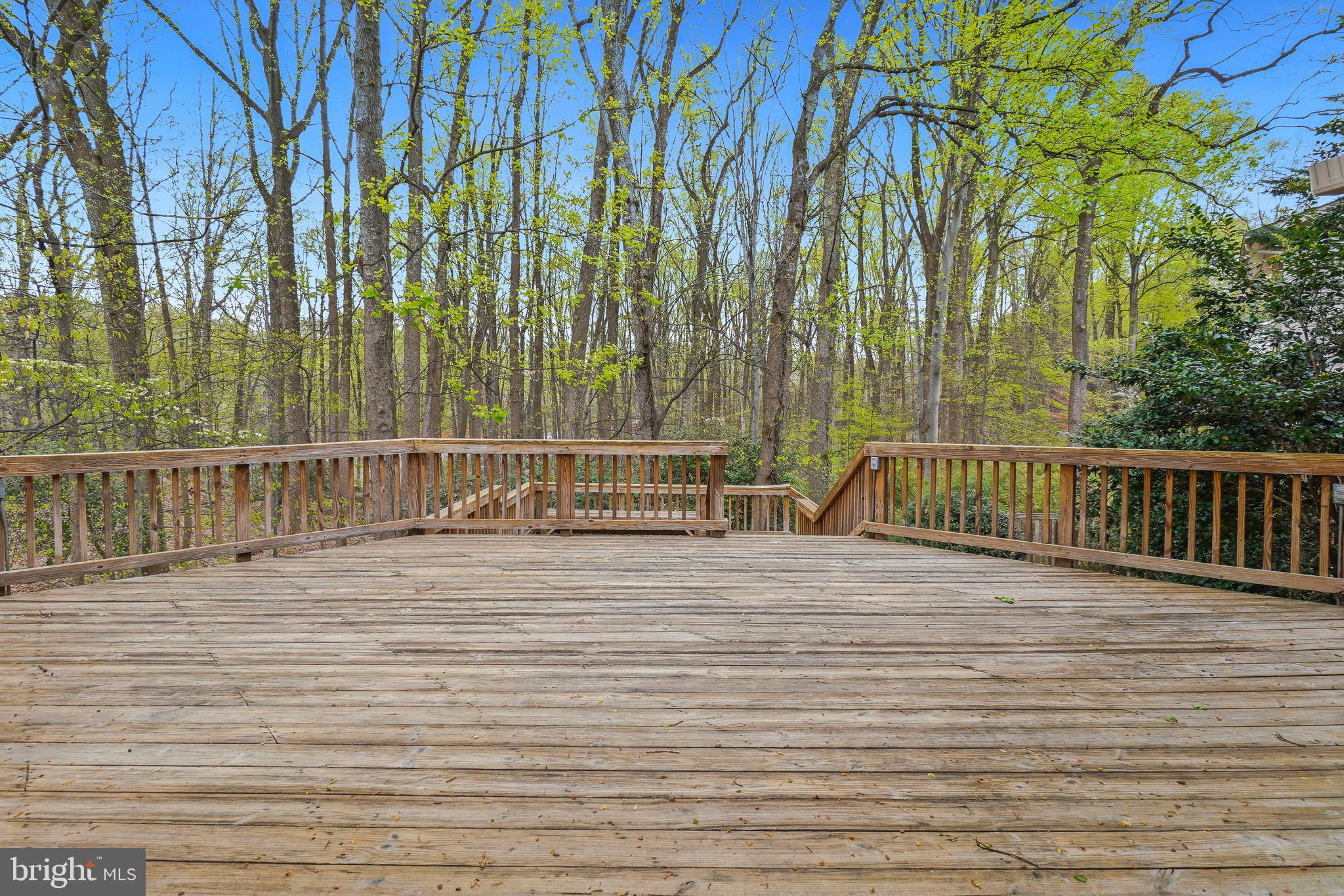 CONGRESSIONAL COUNTRY CLUB ESTATES - Residential