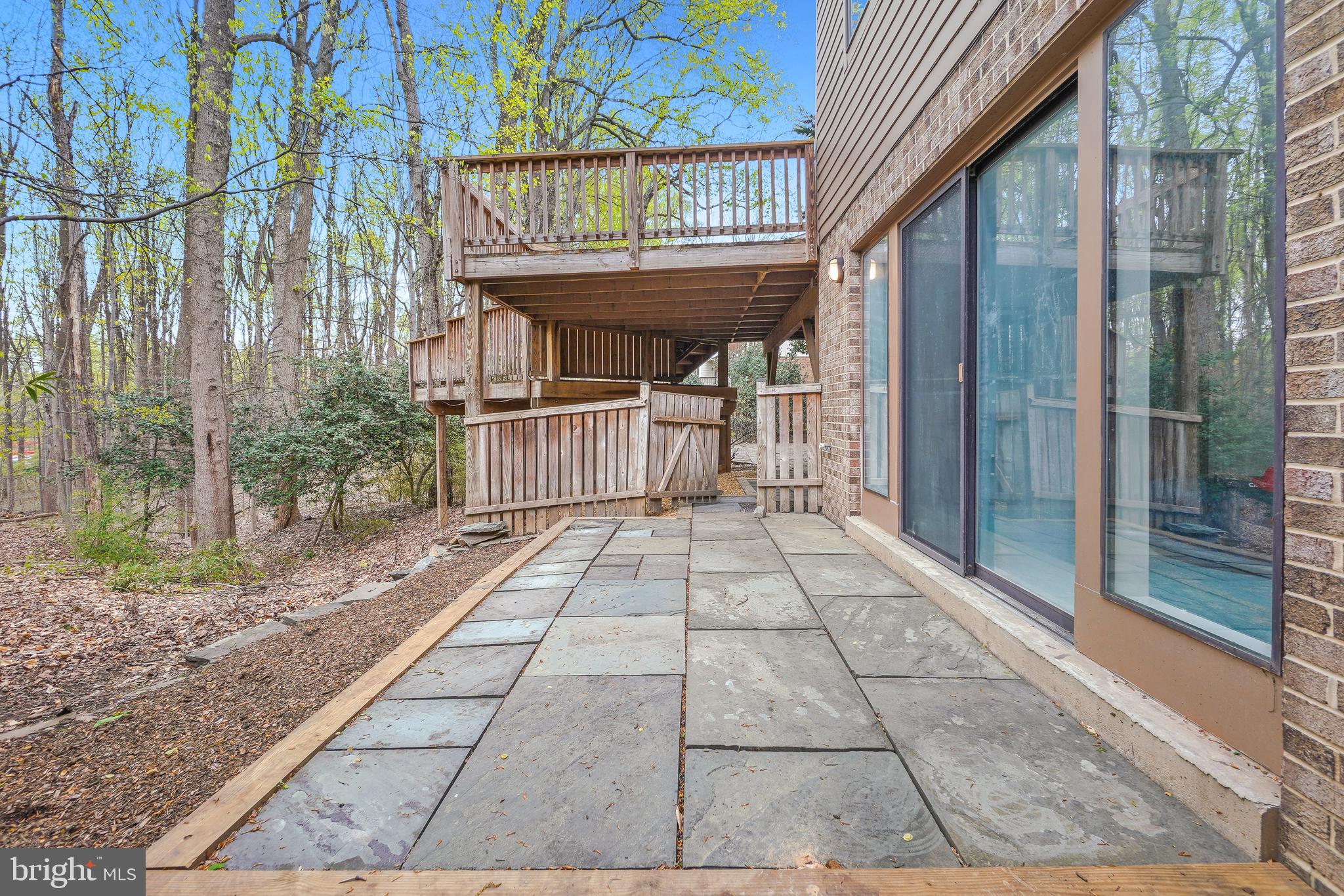 CONGRESSIONAL COUNTRY CLUB ESTATES - Residential