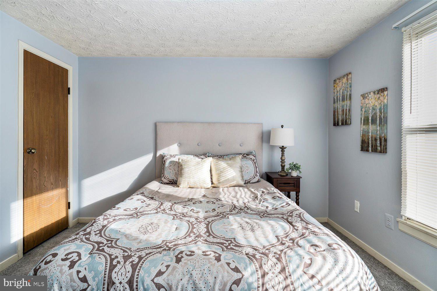 CARROLLWOOD MANOR - Residential