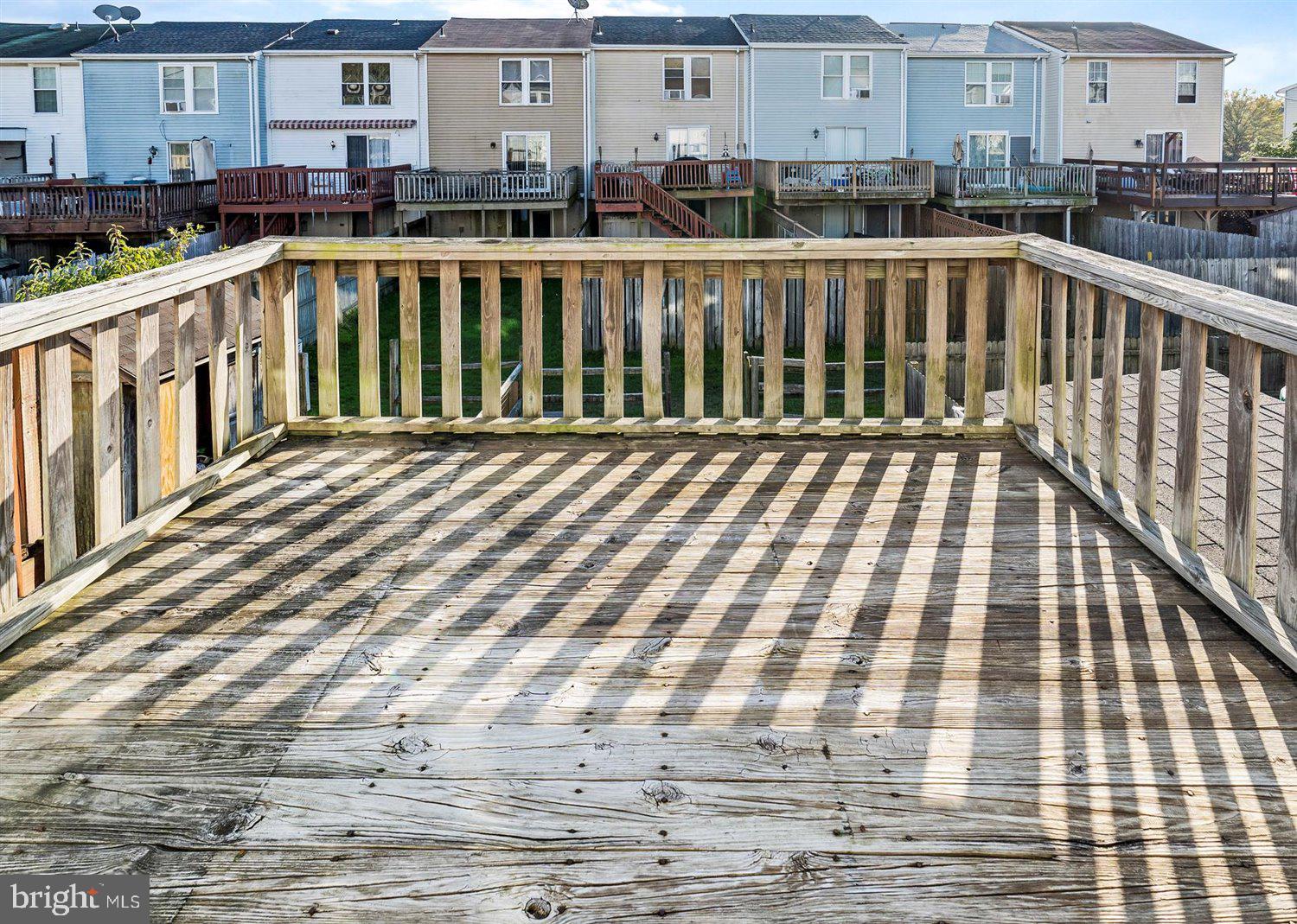 CARROLLWOOD MANOR - Residential