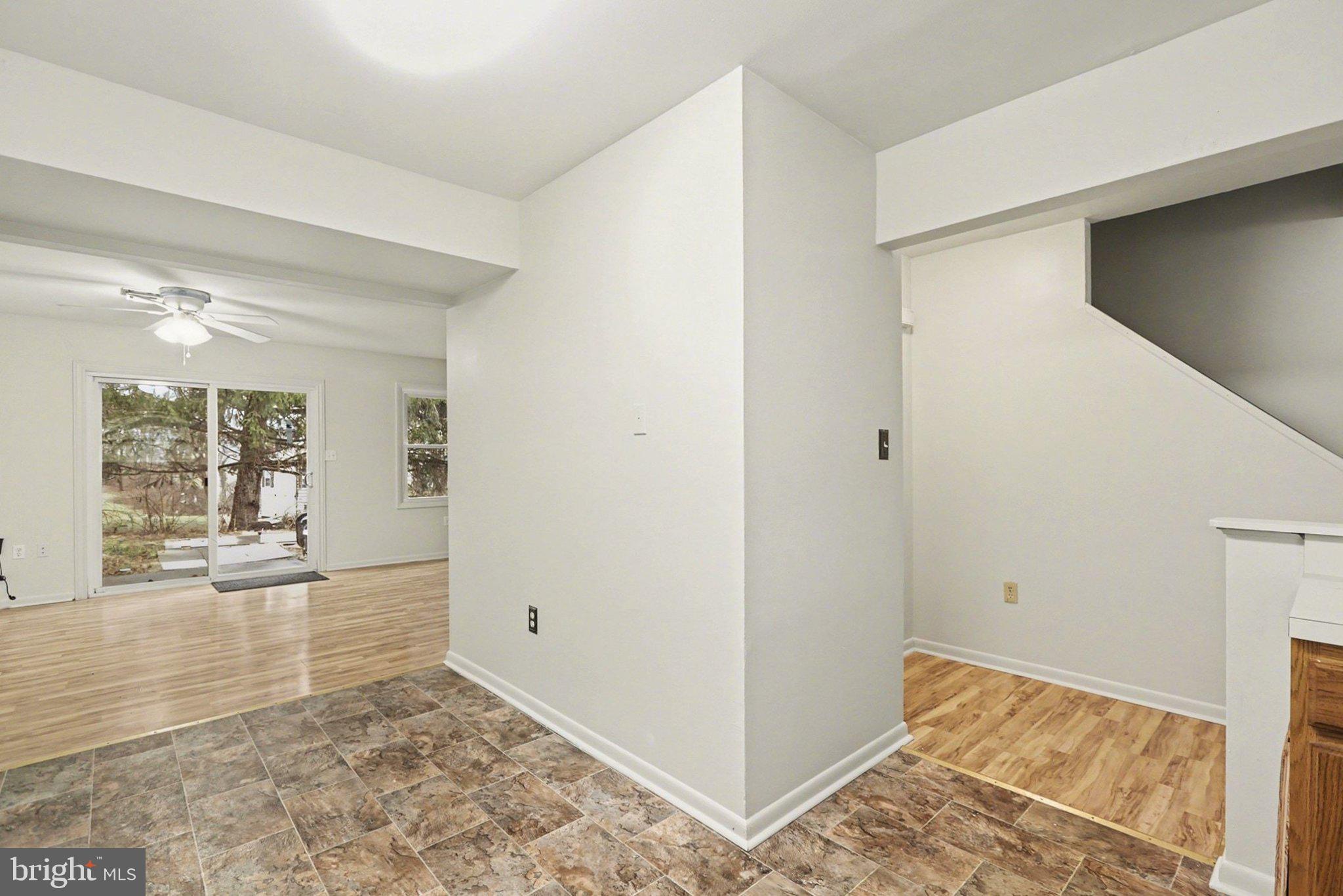 ARLINGTON HILLS - Residential