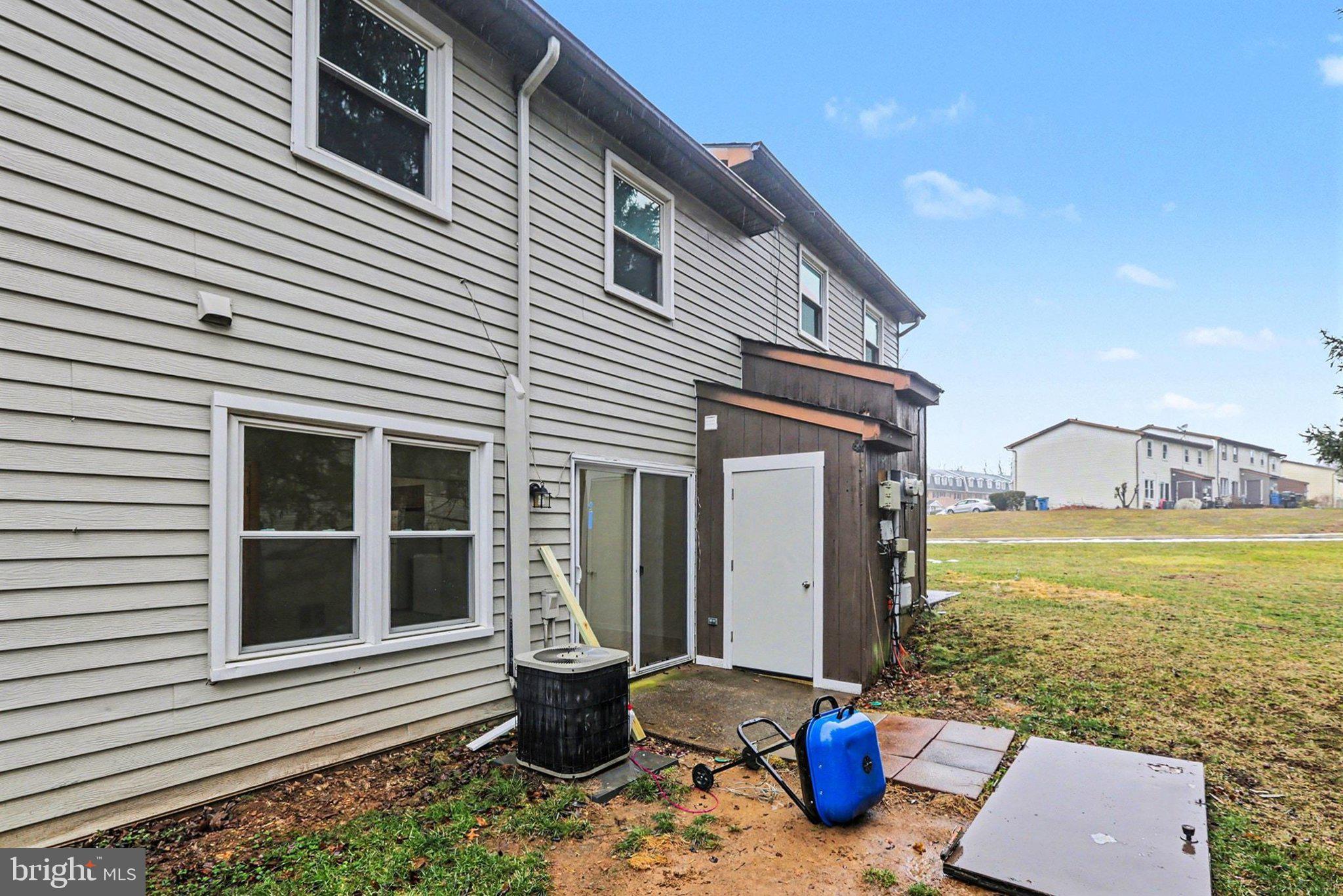 ARLINGTON HILLS - Residential