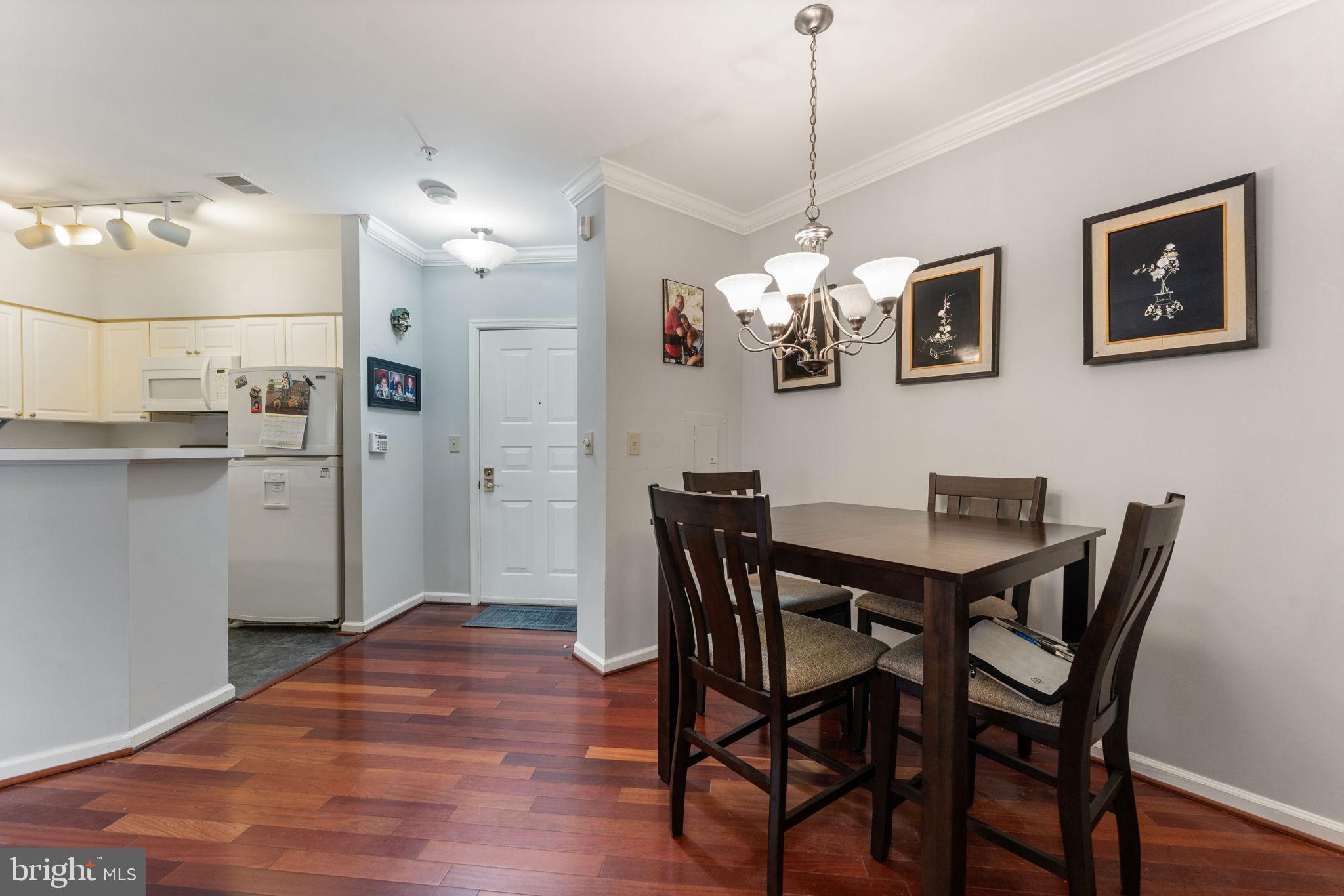 WORLDGATE CONDO - Residential