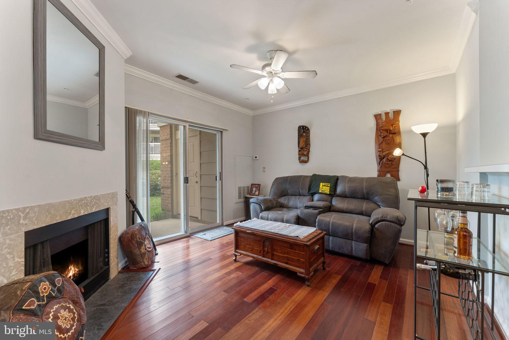 WORLDGATE CONDO - Residential