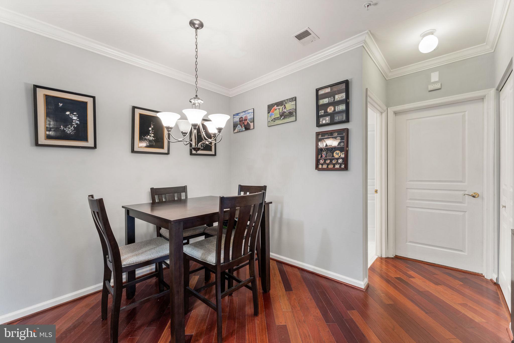 WORLDGATE CONDO - Residential