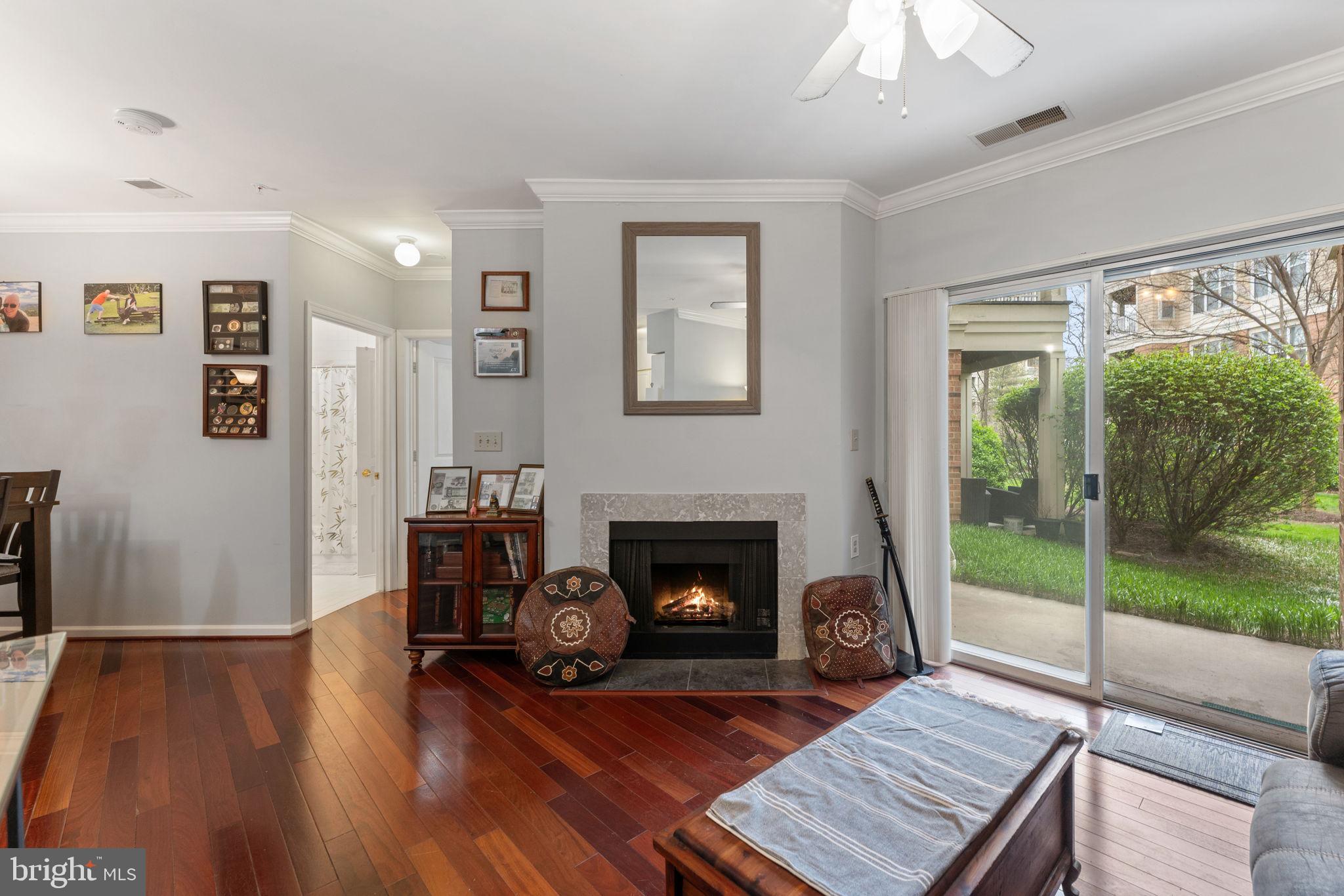 WORLDGATE CONDO - Residential