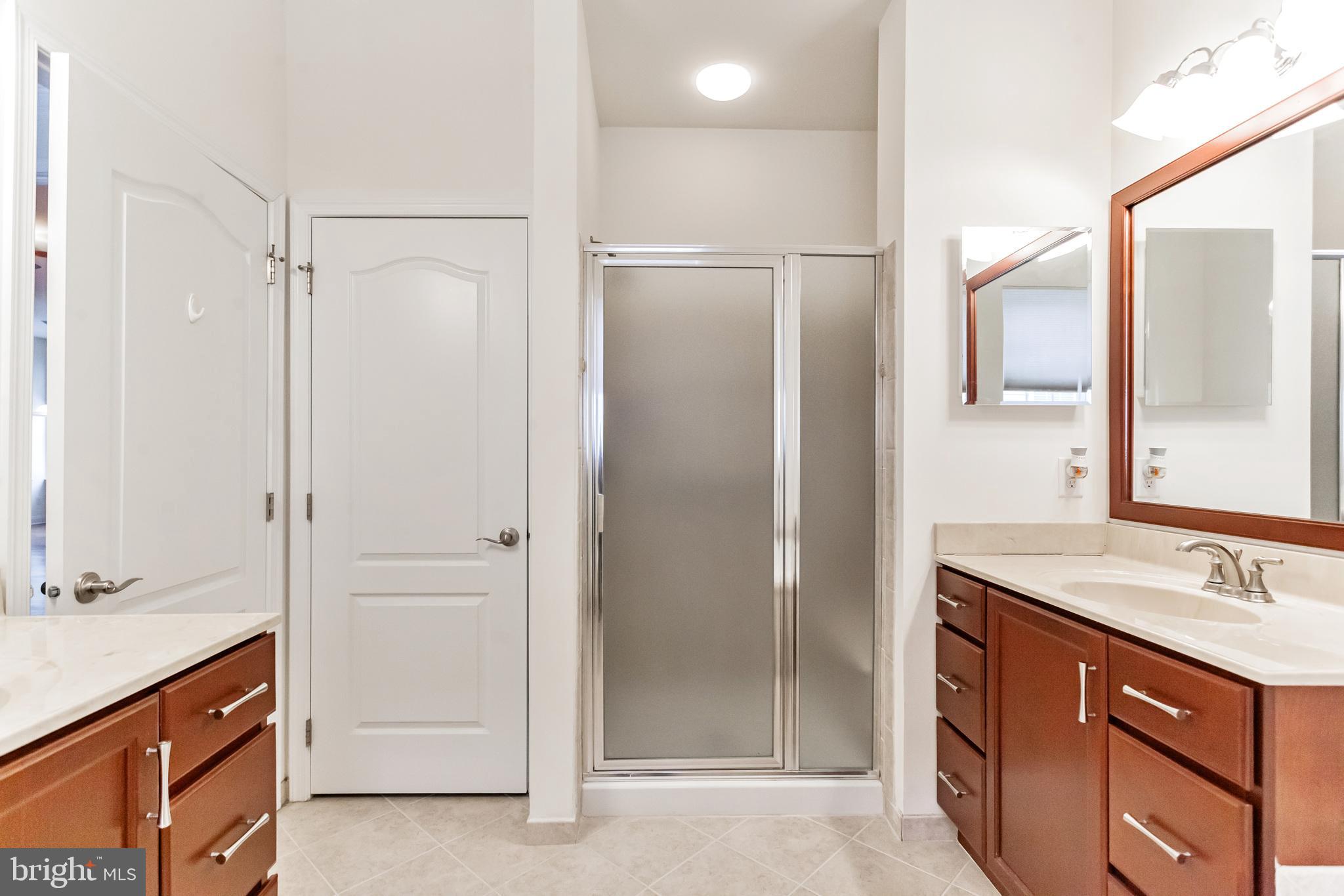 REGENCY AT YARDLEY - Residential